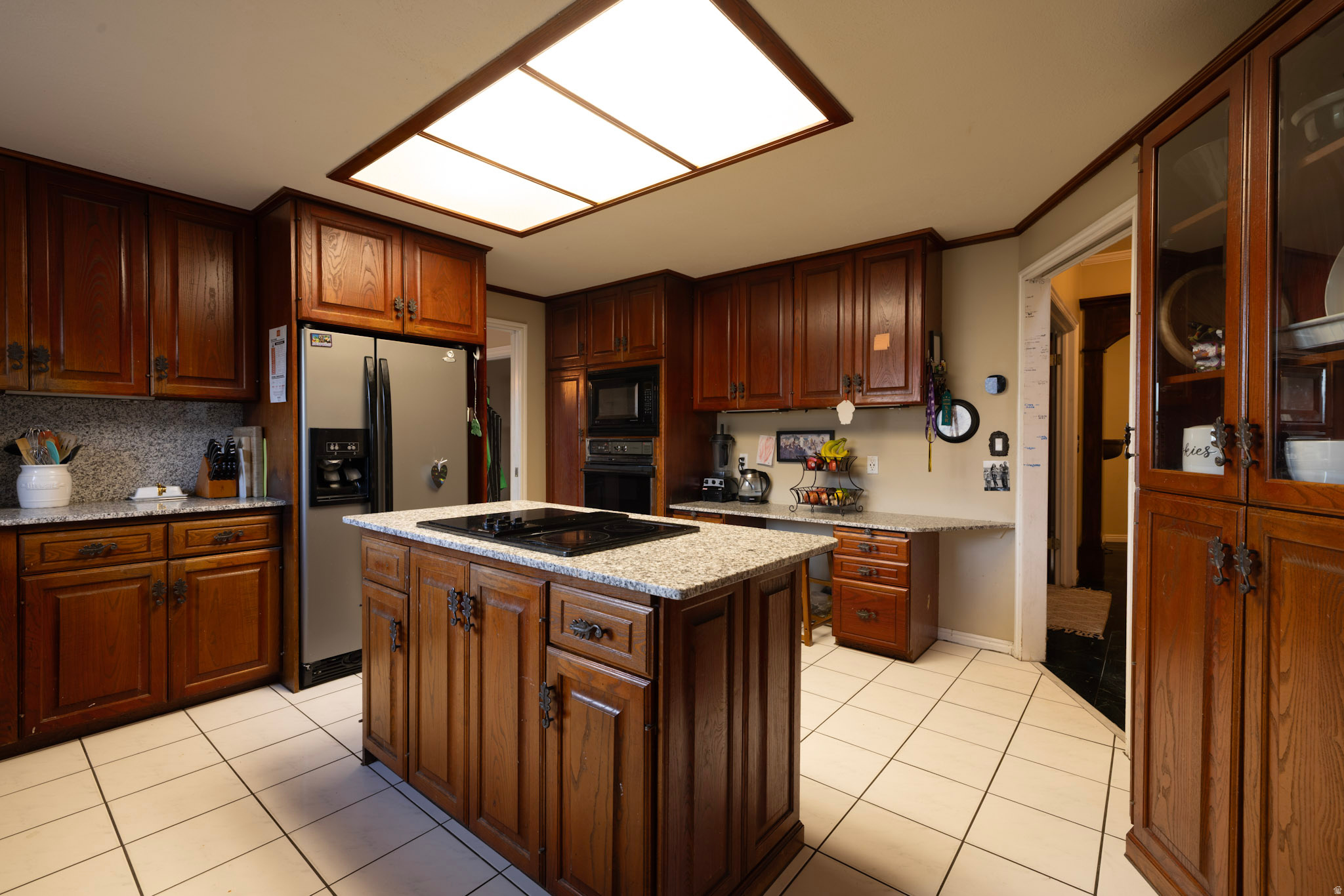 main property photo 6