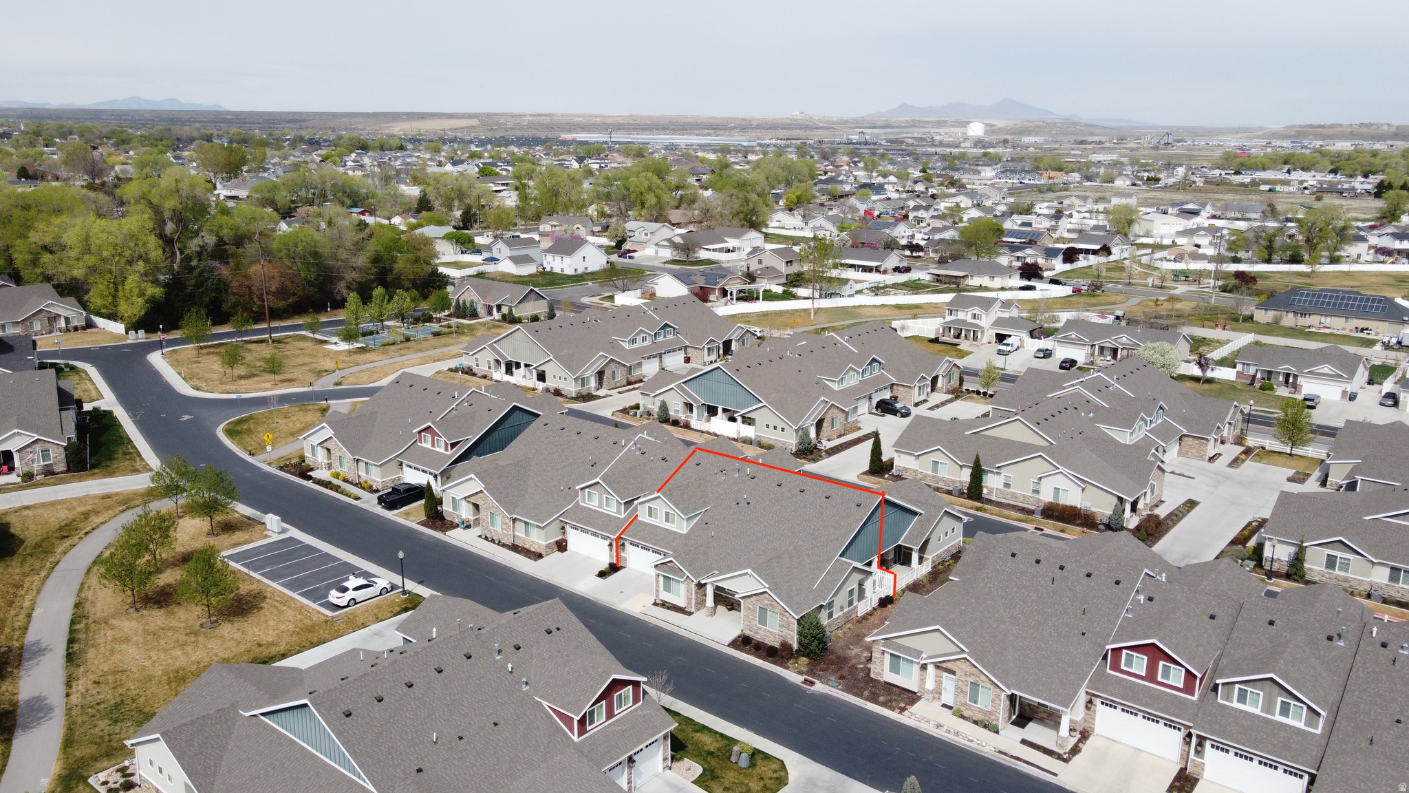 main property photo 26