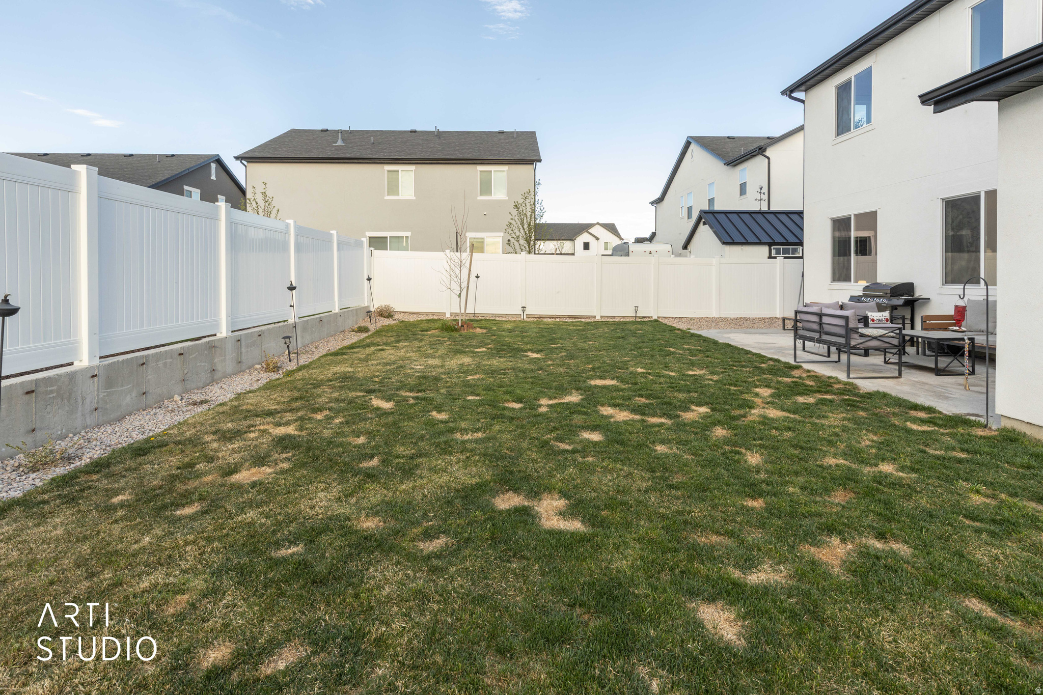 main property photo 38