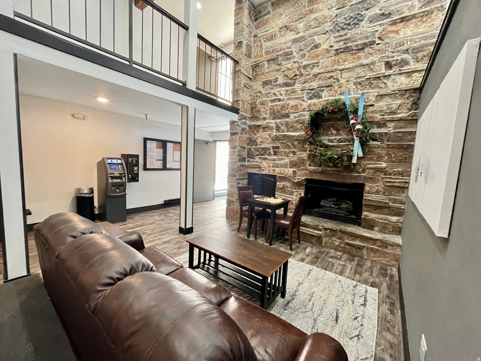 main property photo 8
