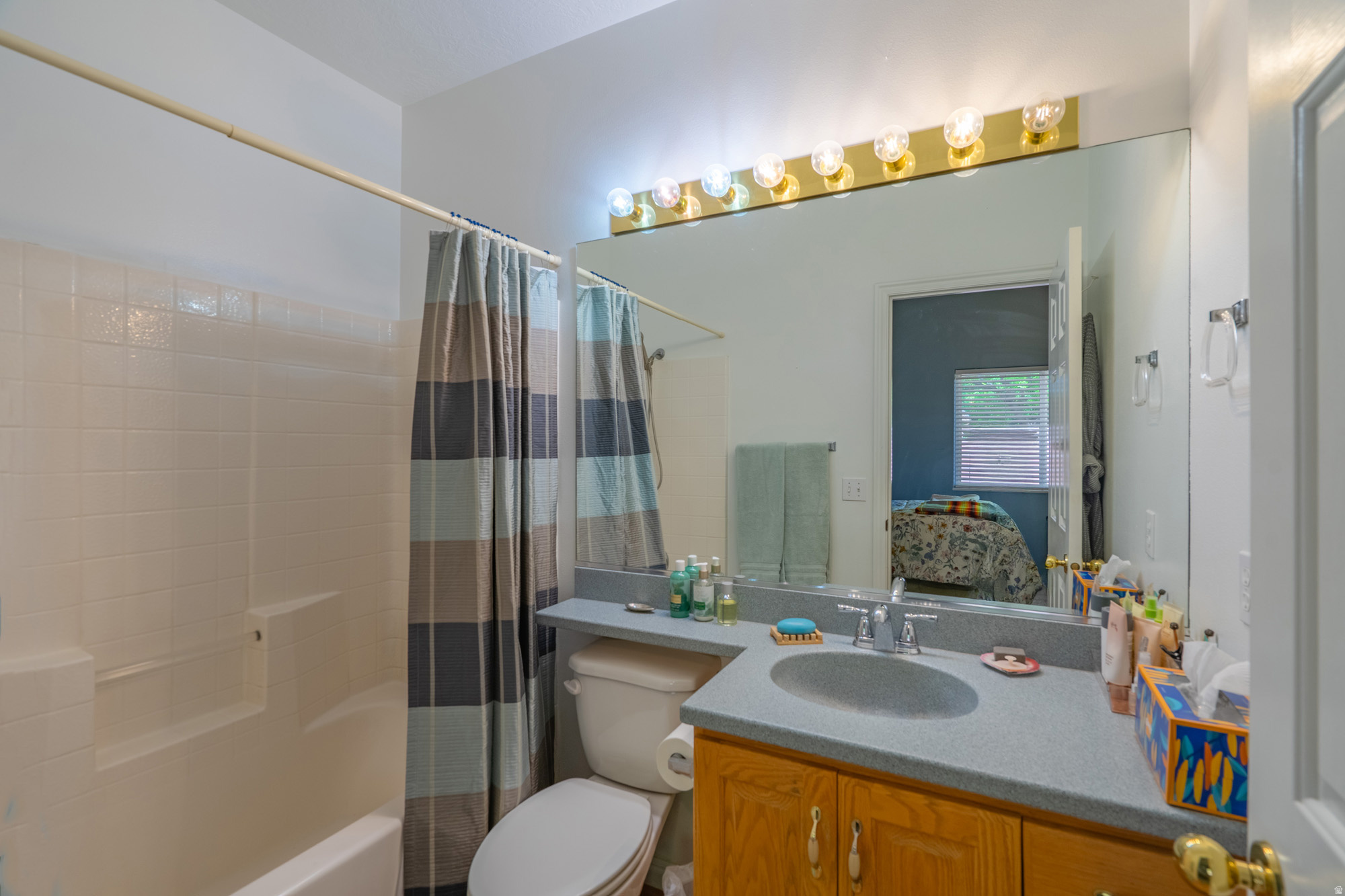 main property photo 54