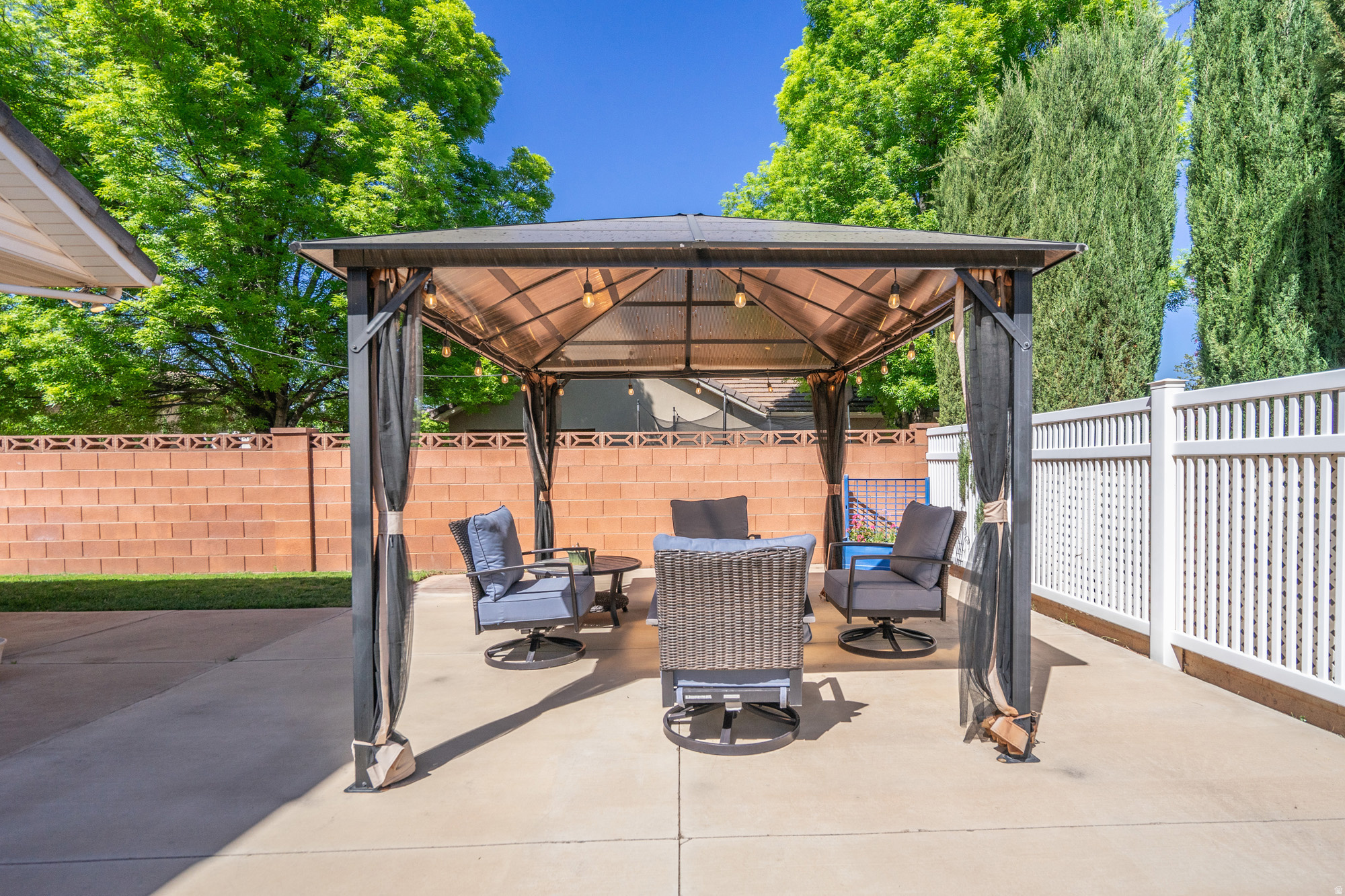 main property photo 61