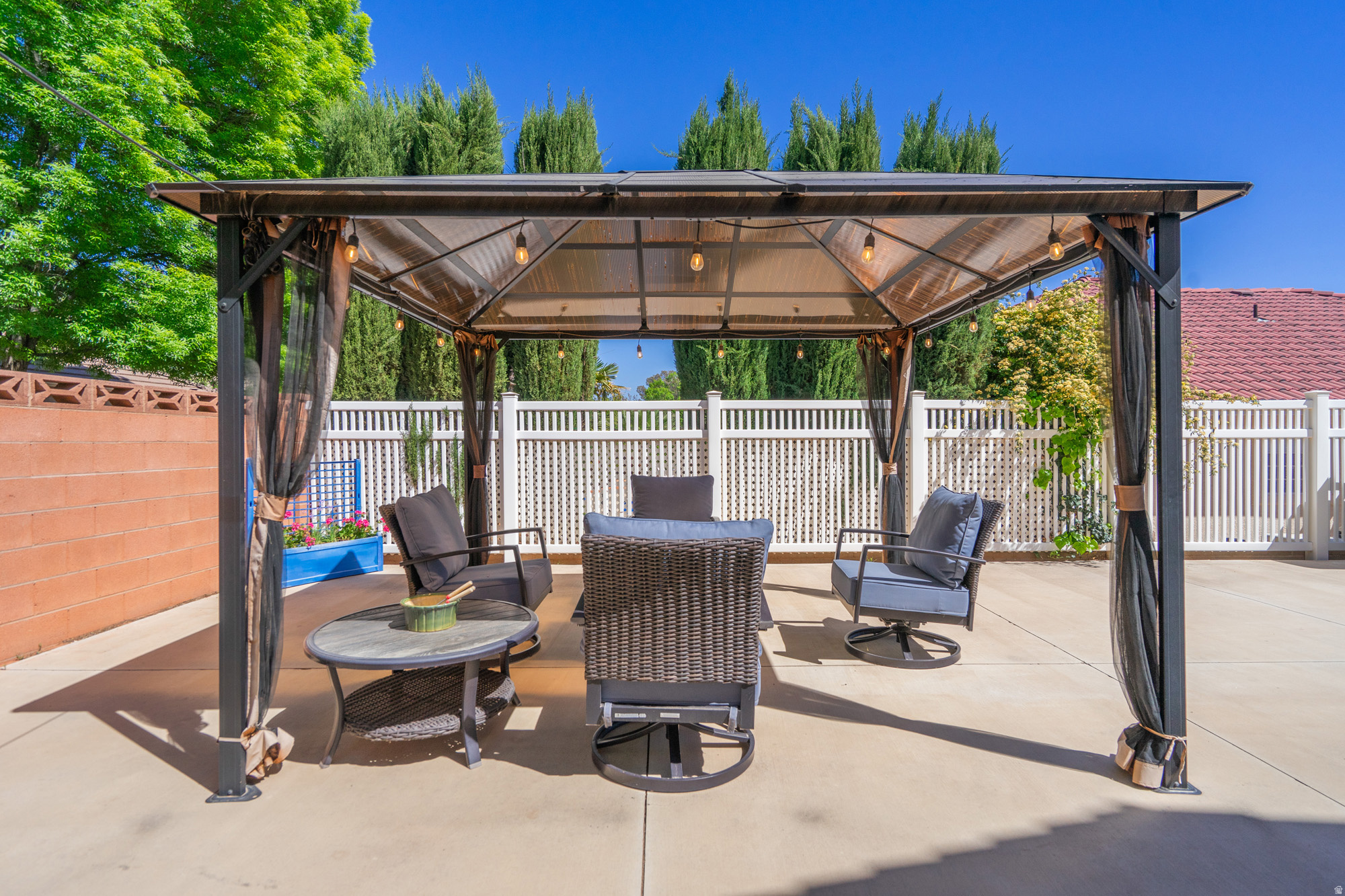main property photo 64