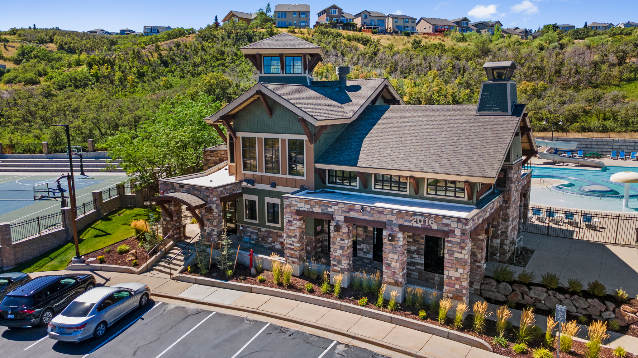 main property photo 48