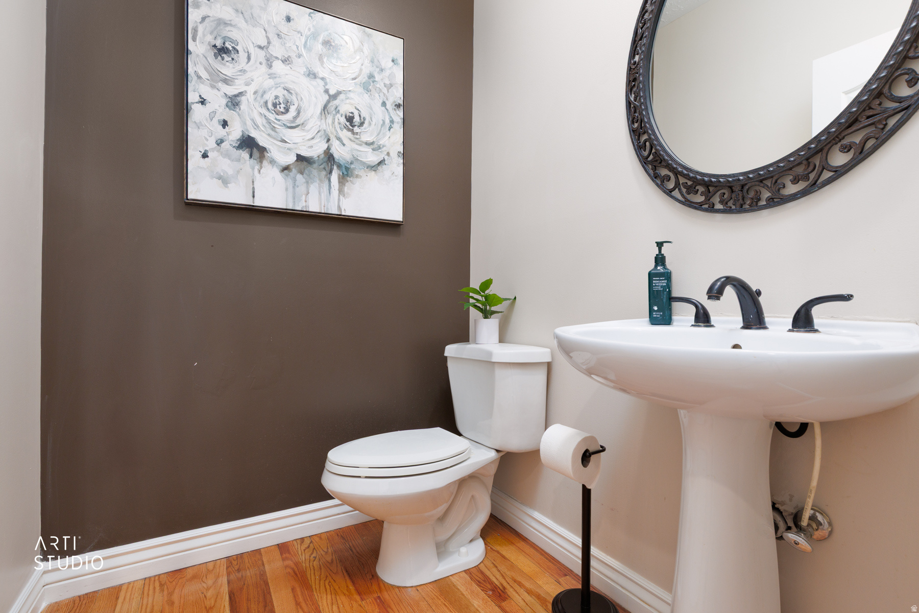 main property photo 25