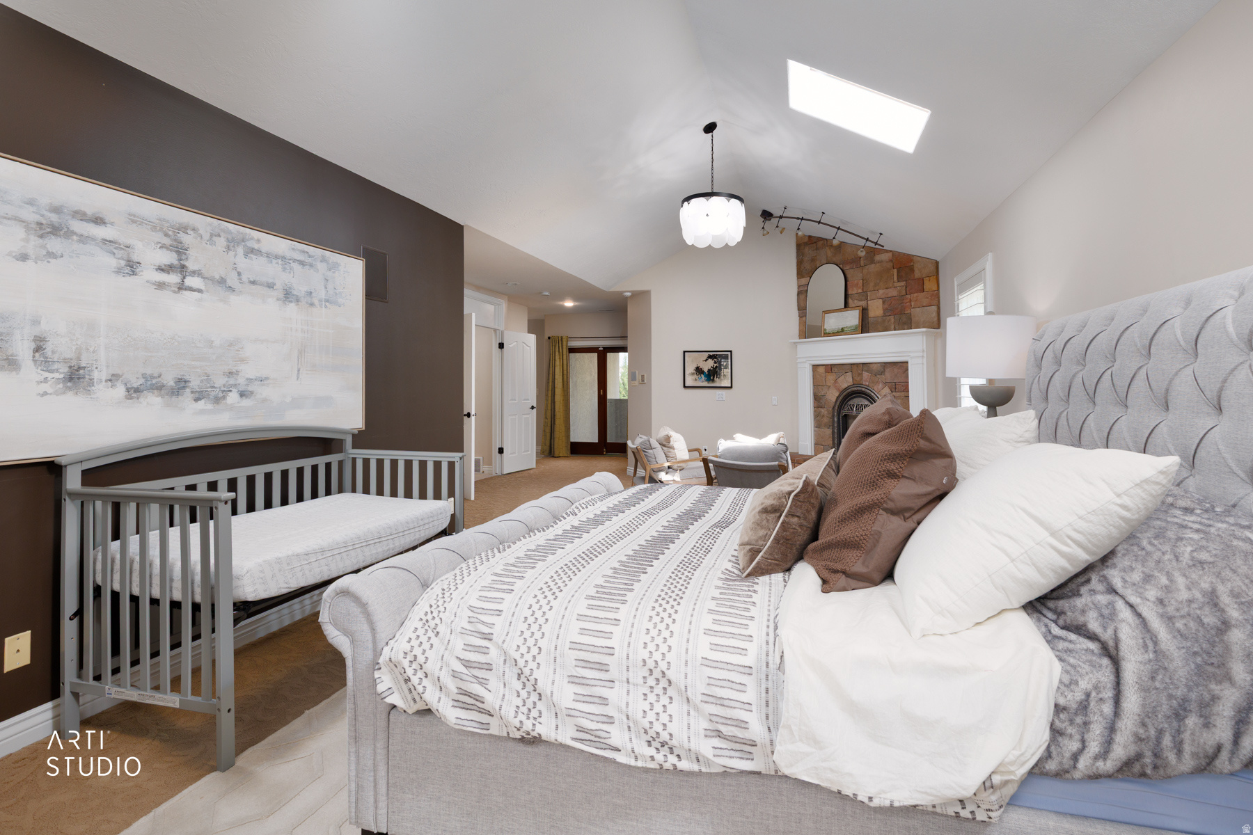 main property photo 29