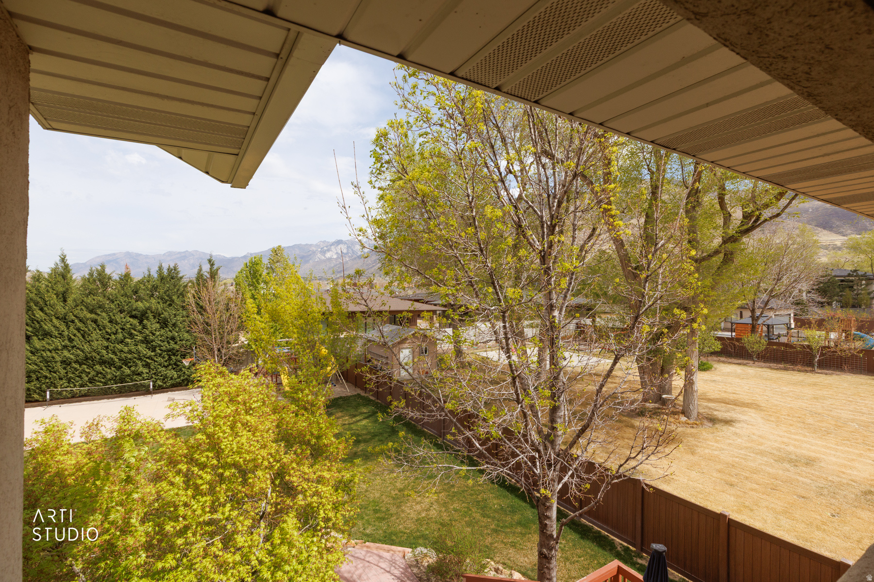 main property photo 35