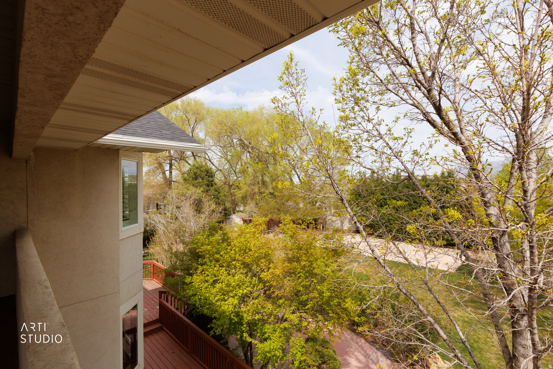 main property photo 37