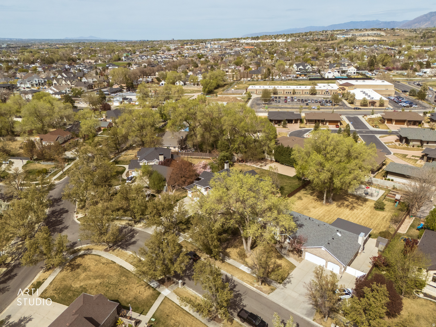 main property photo 76