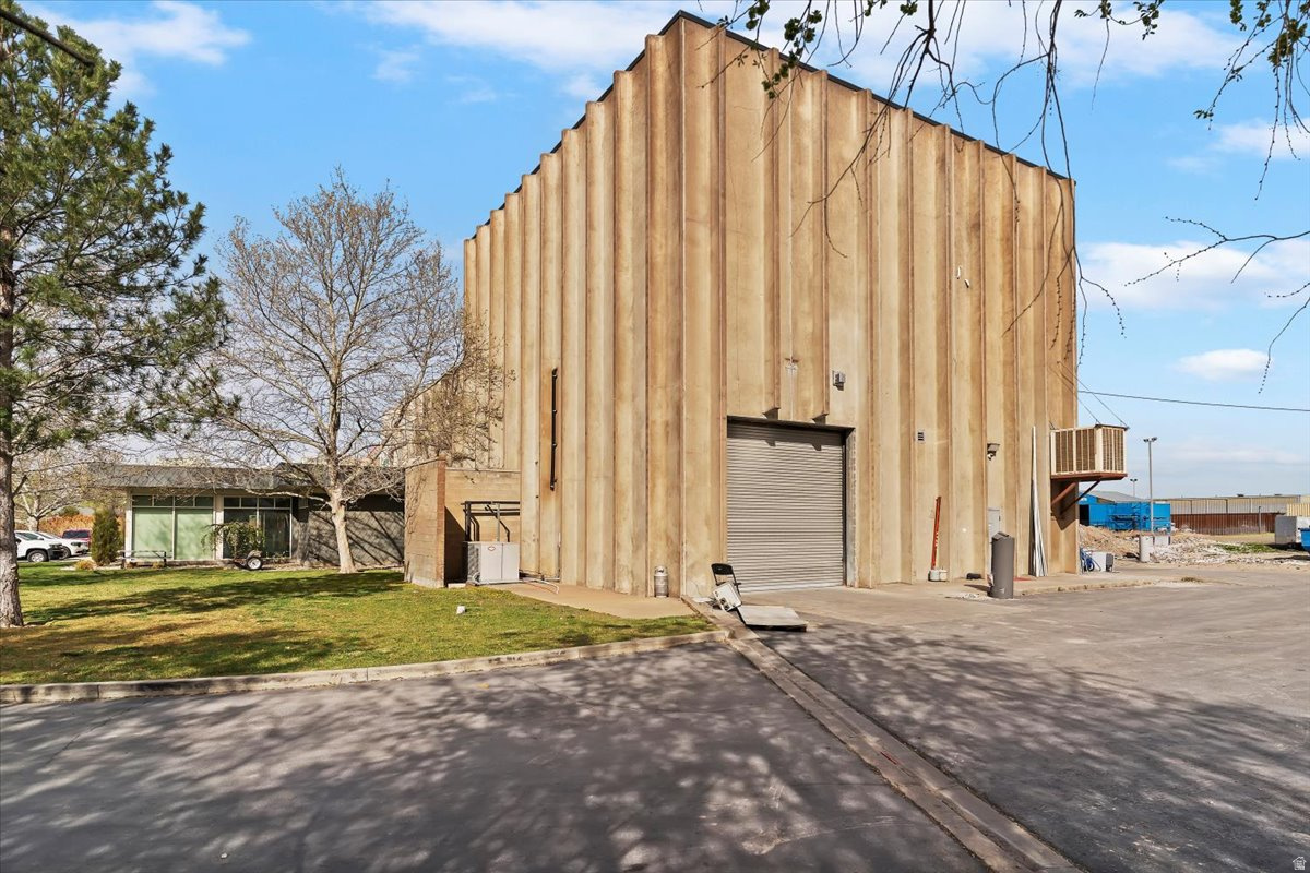main property photo 19