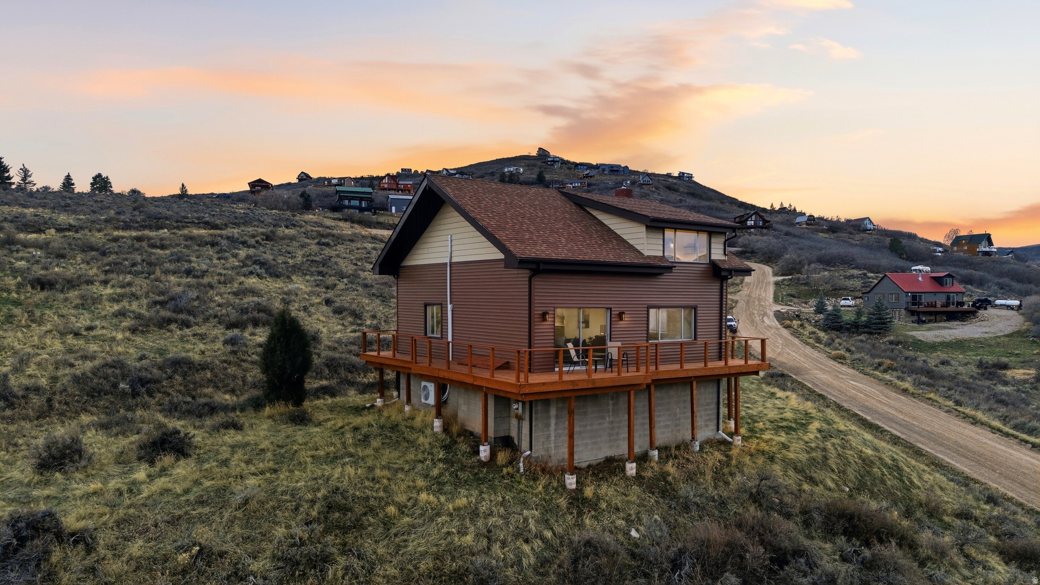 main property photo 34