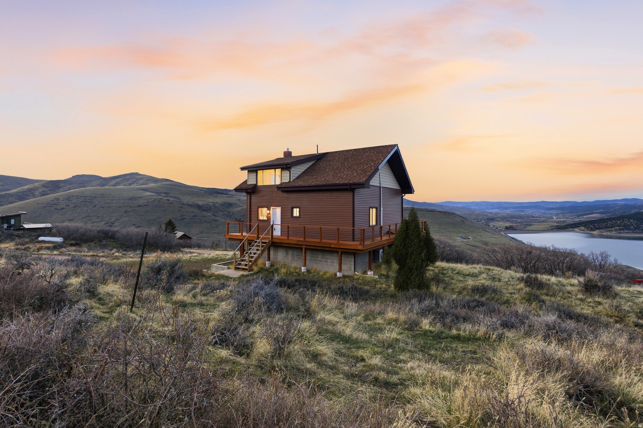 main property photo 43