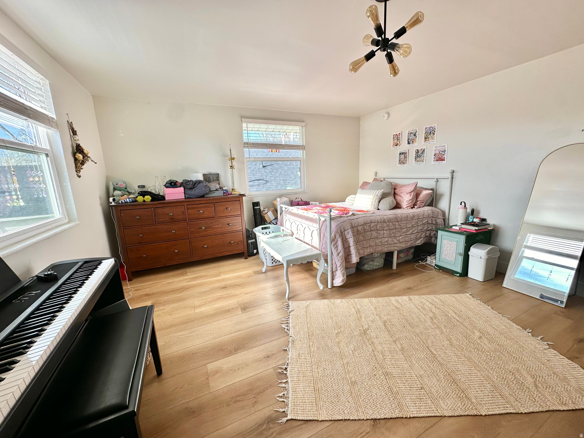 main property photo 11