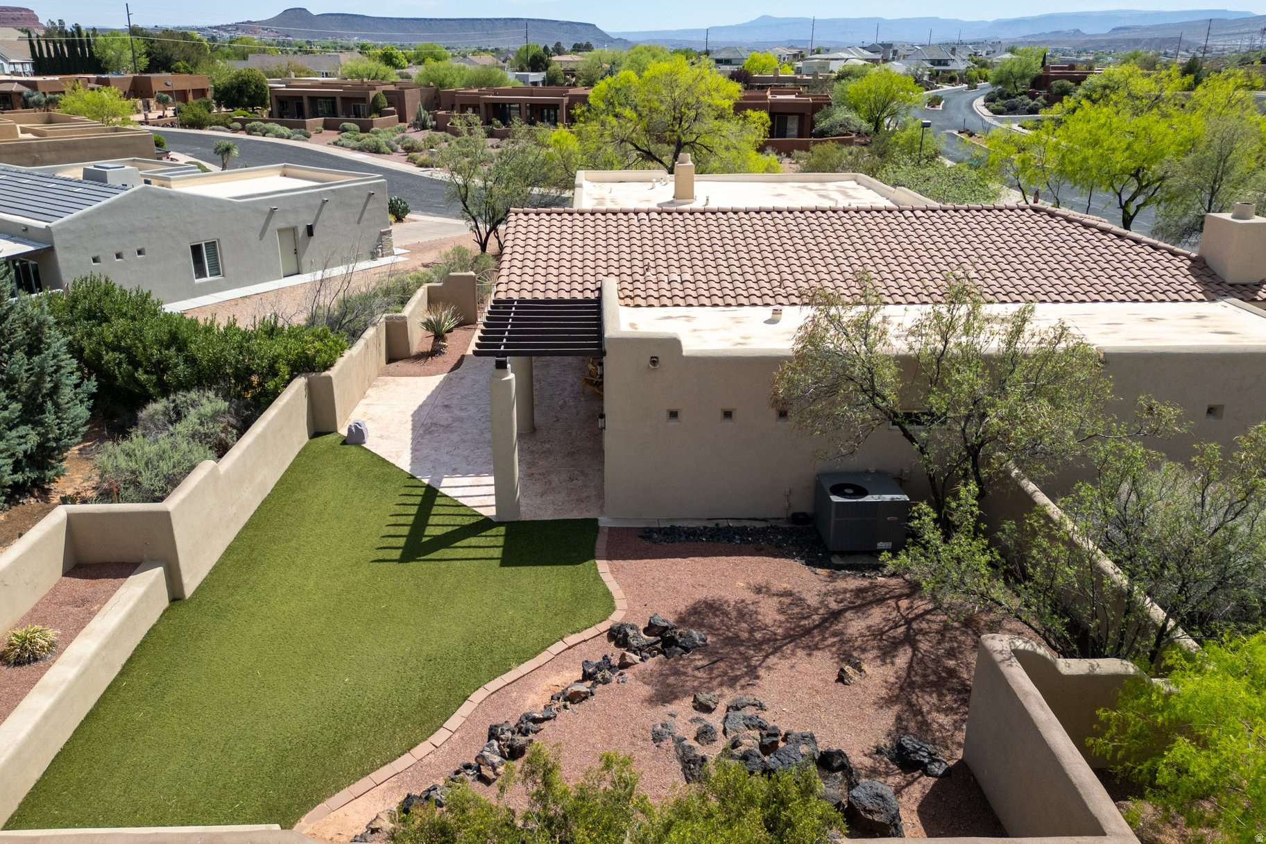 main property photo 70