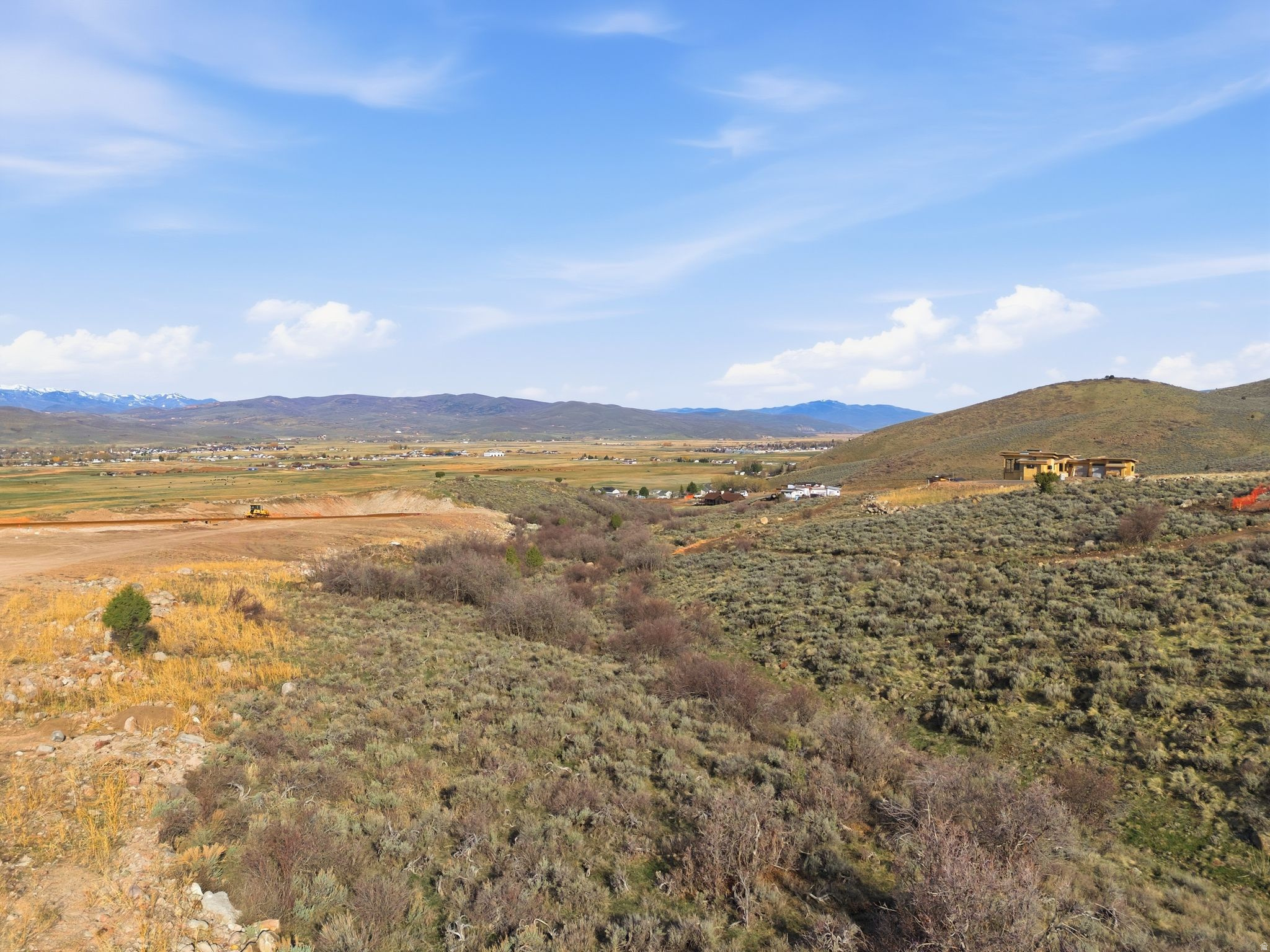 main property photo 8