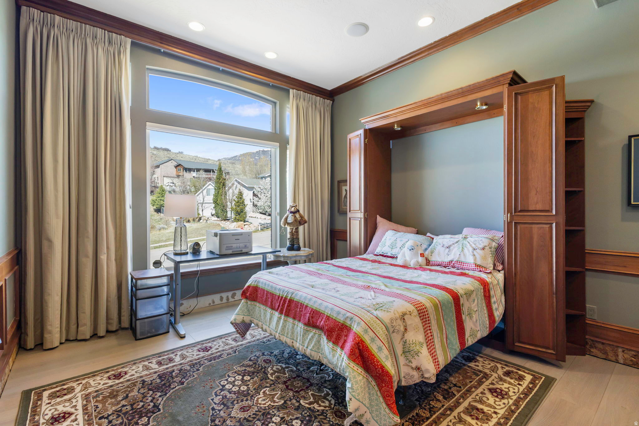 main property photo 28