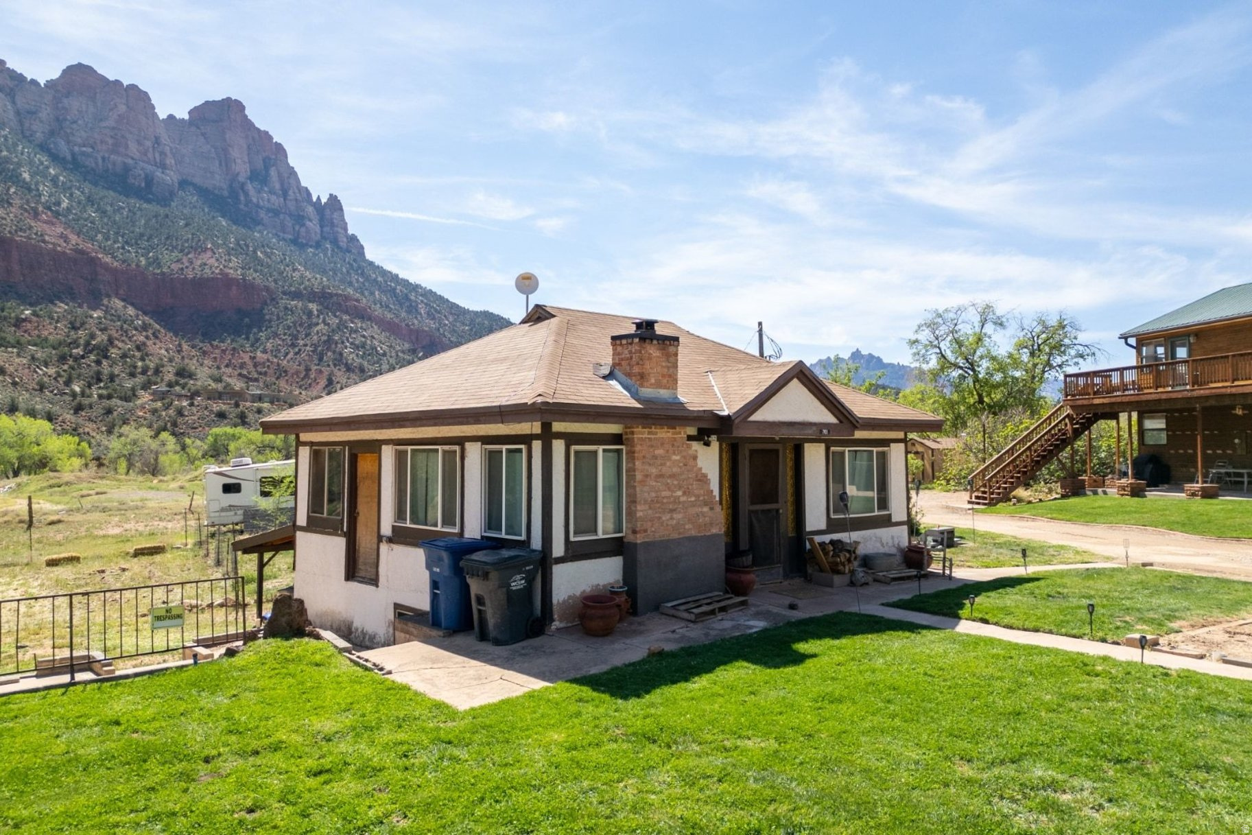 main property photo 3