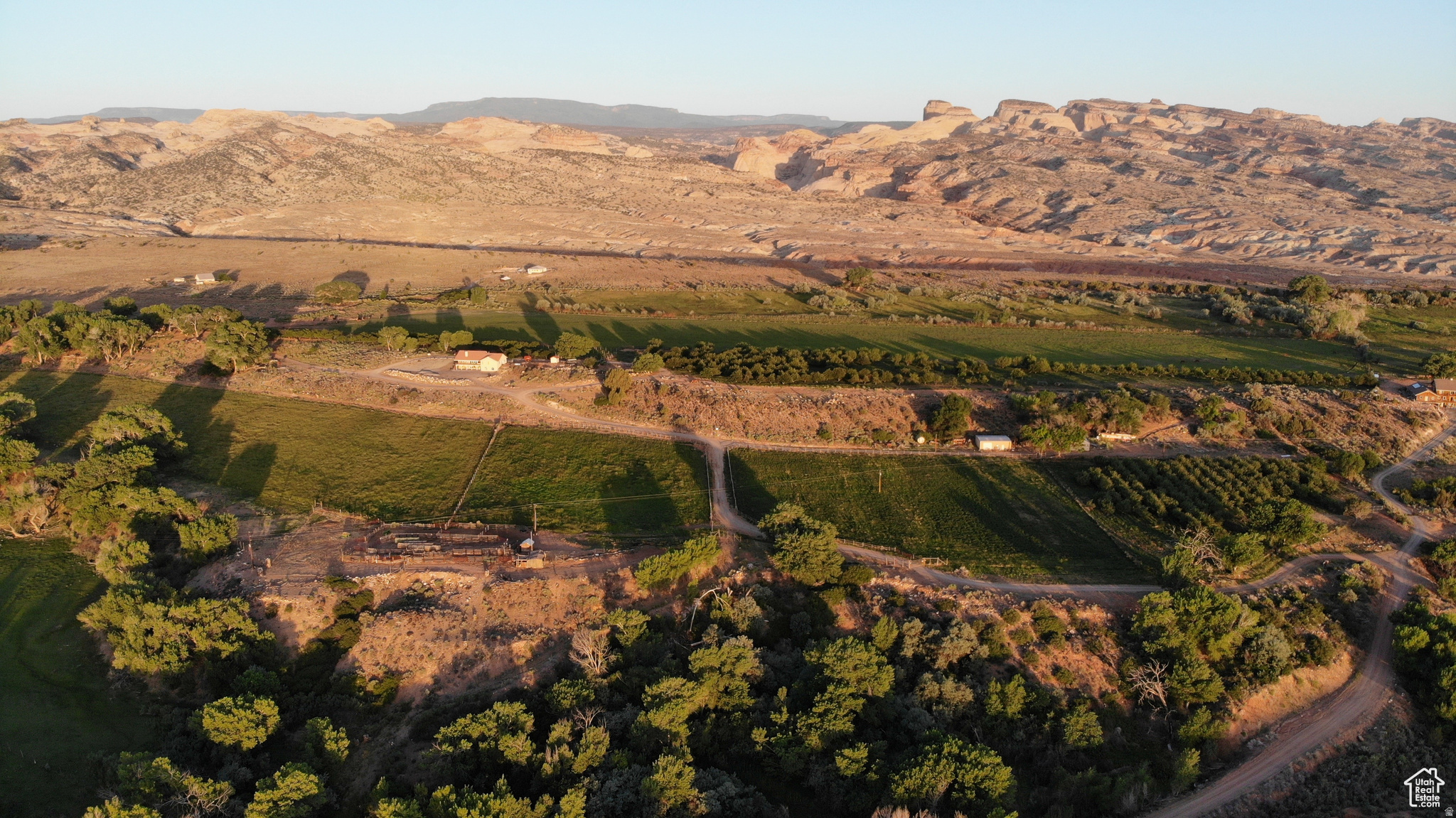 main property photo 11