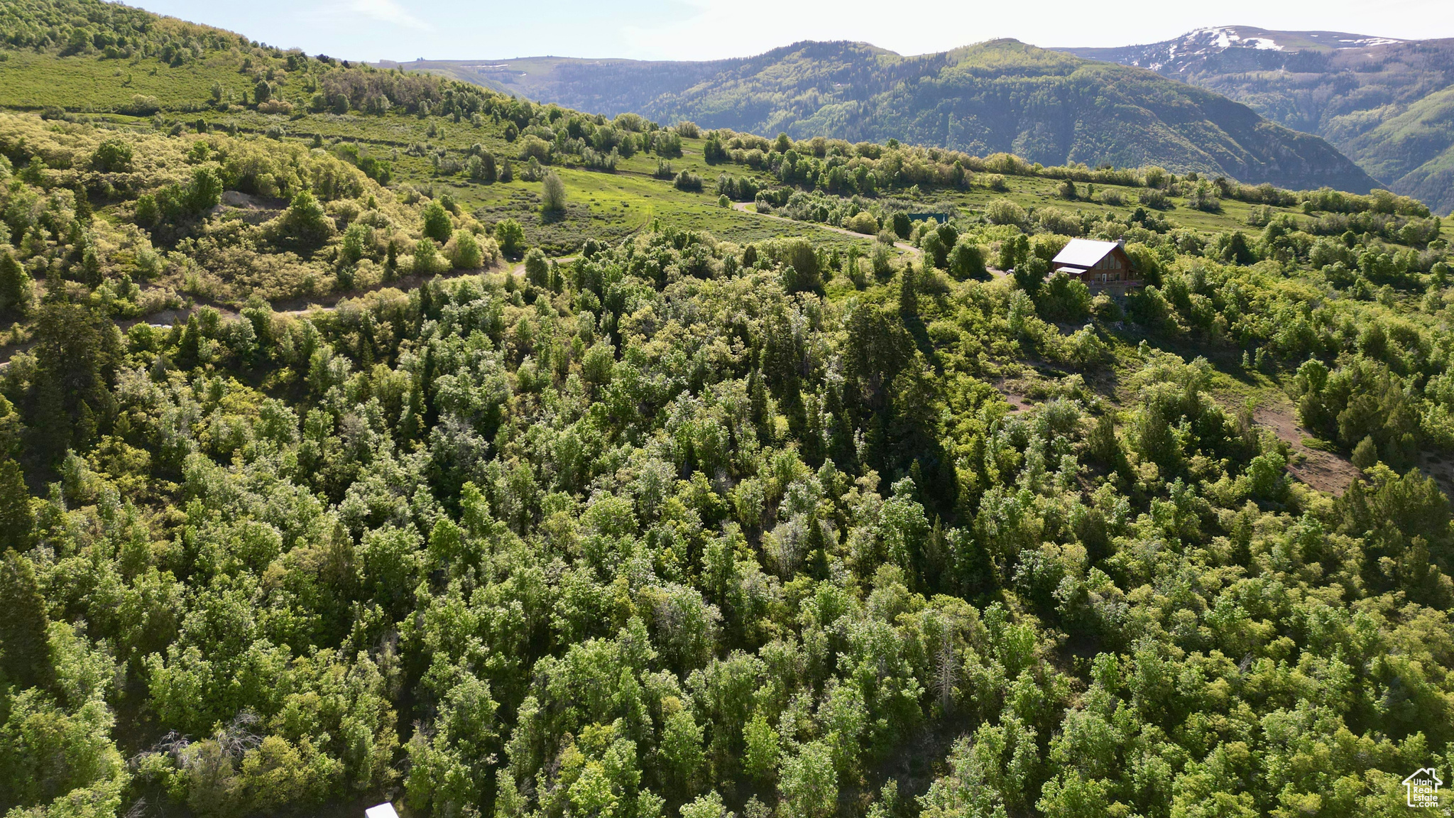 main property photo 11