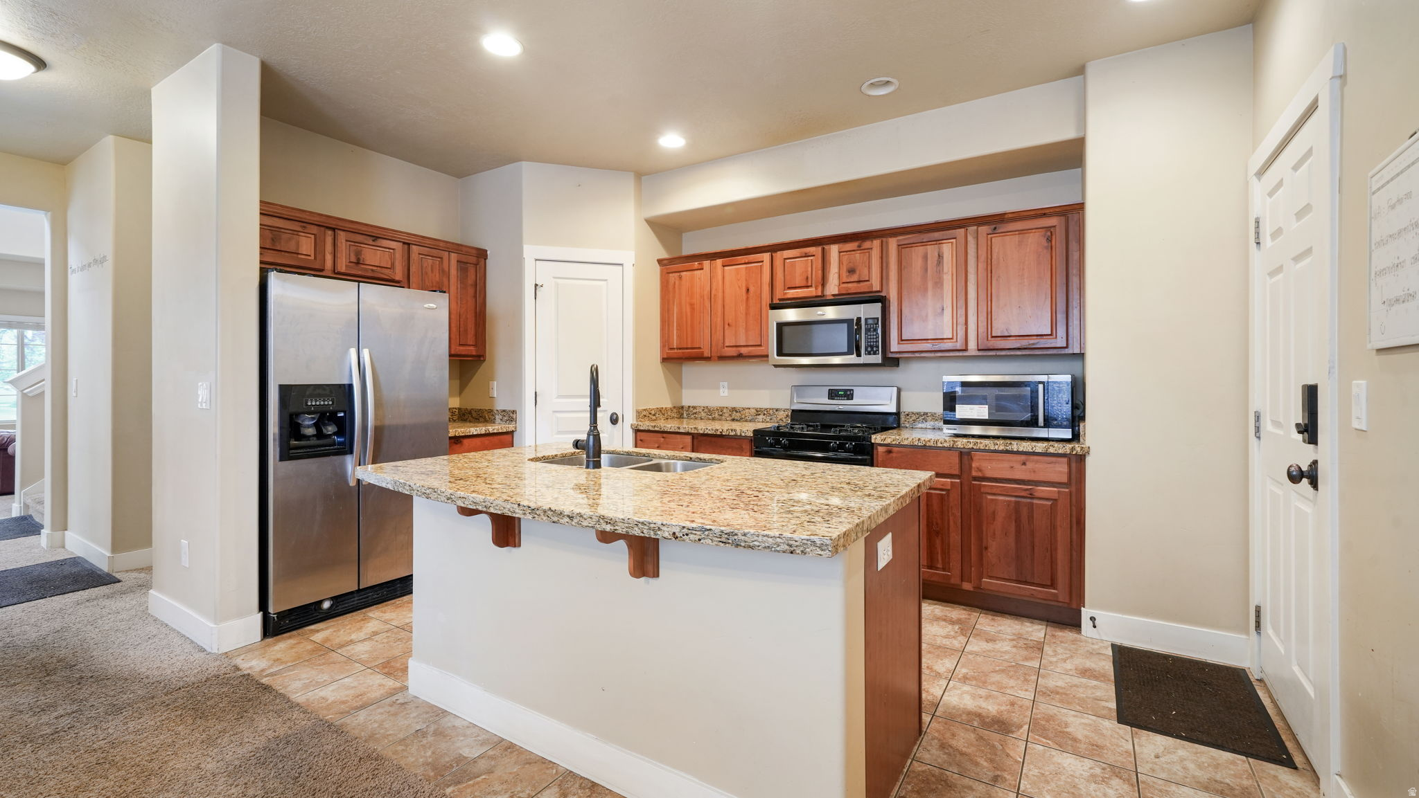 main property photo 11