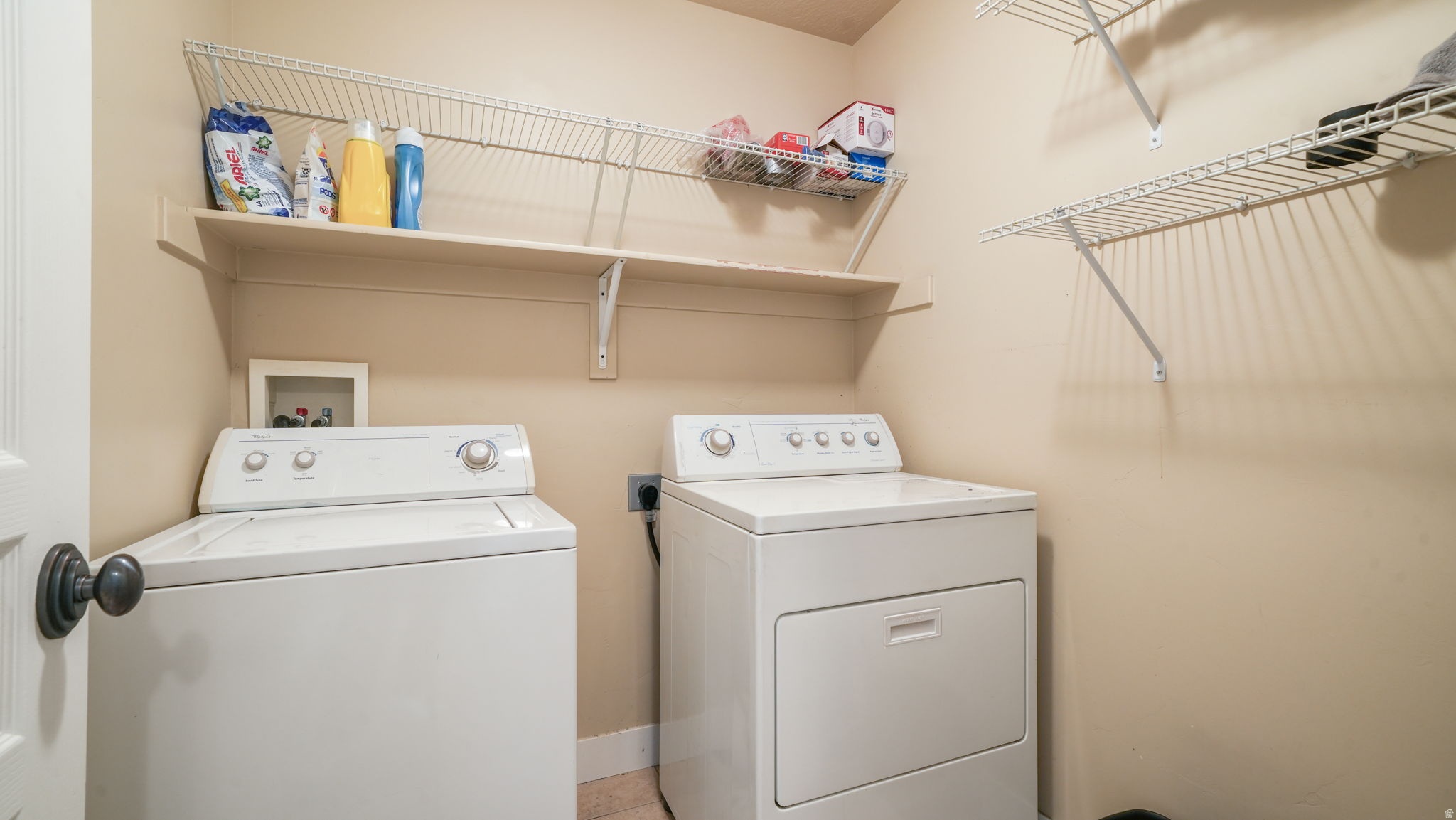main property photo 16