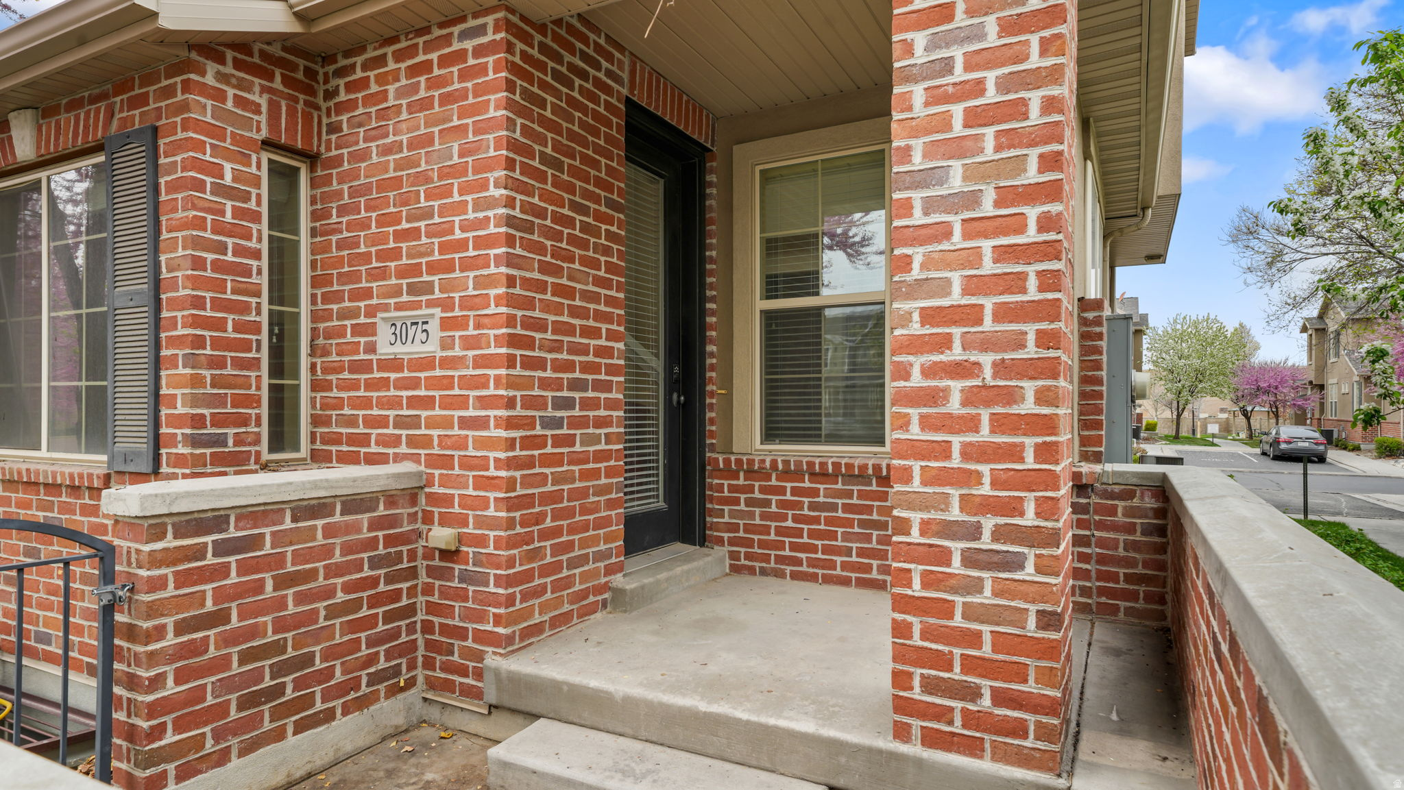 main property photo 31