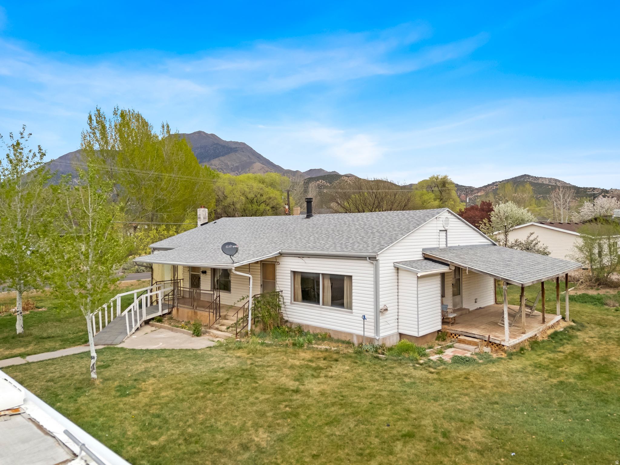 main property photo 5