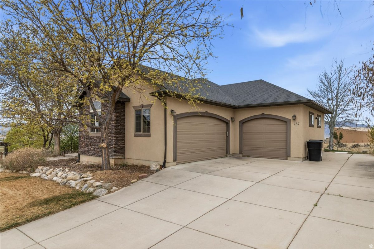 main property photo 58