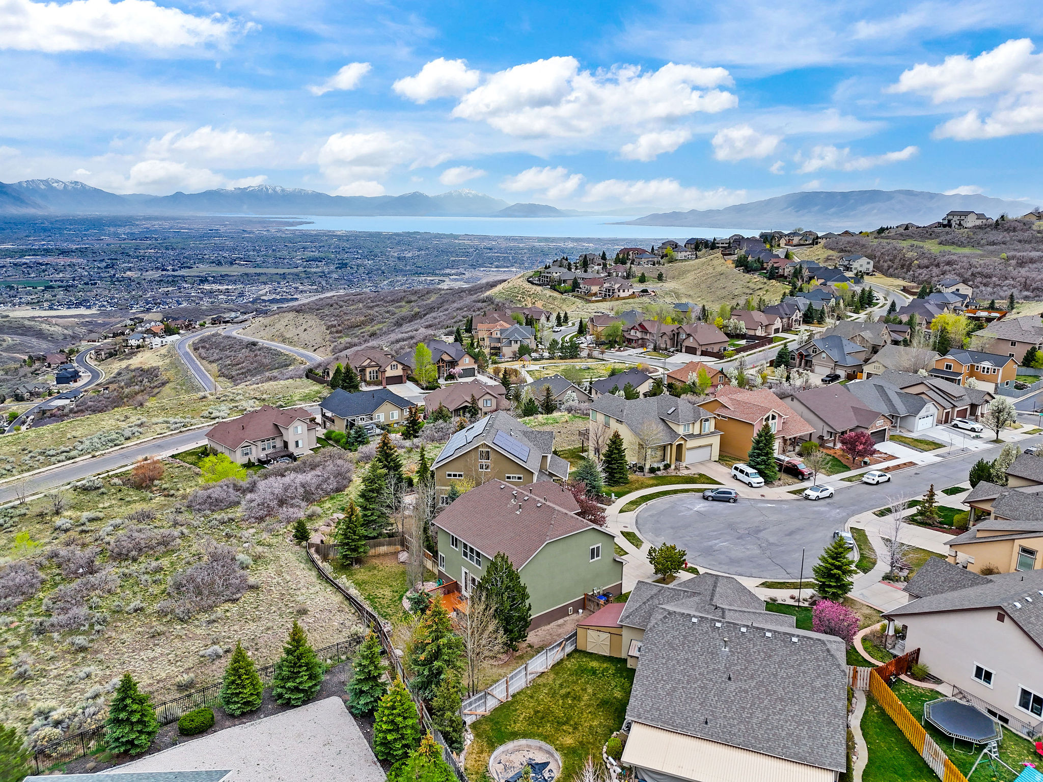 main property photo 40