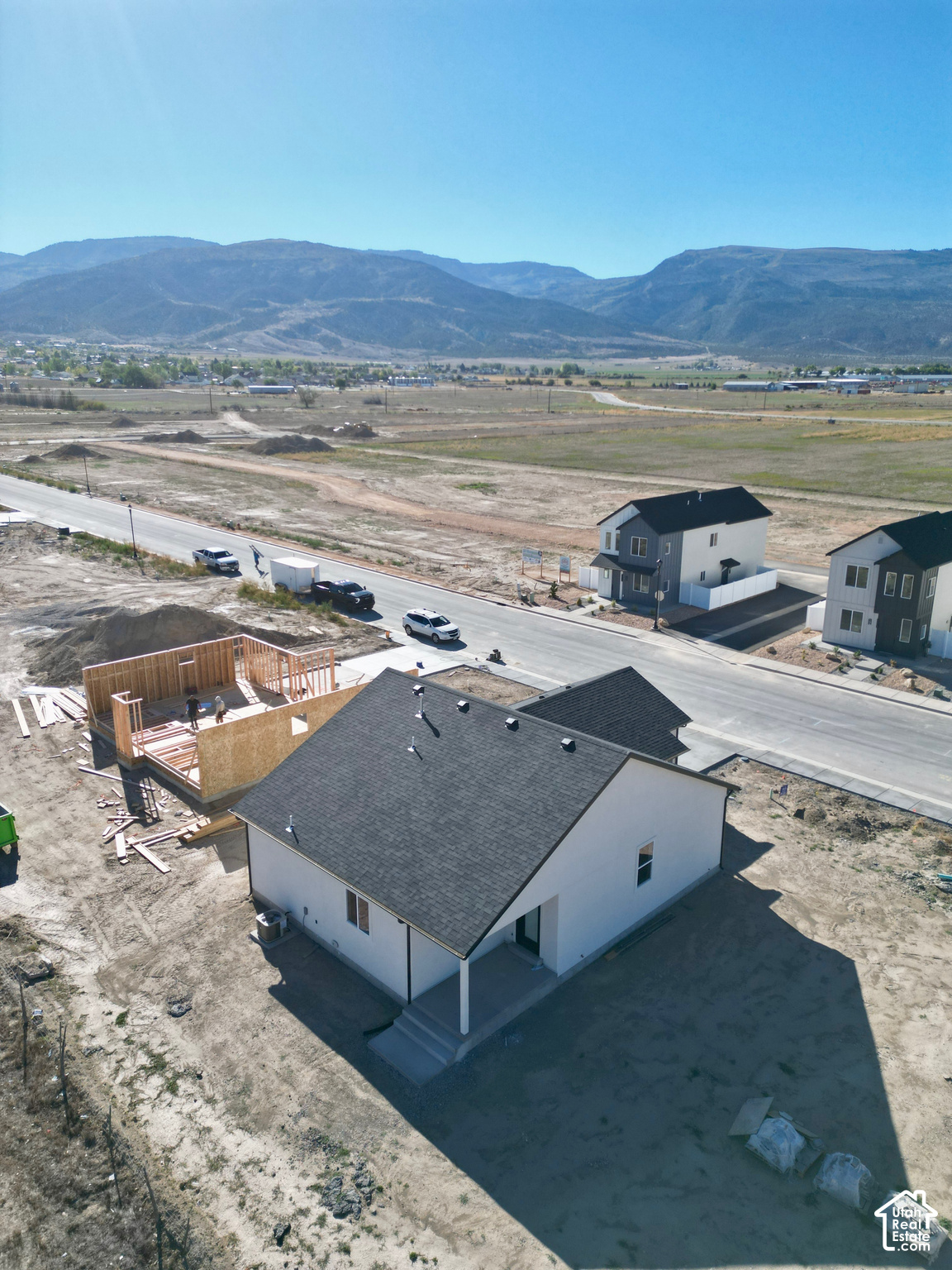 main property photo 19