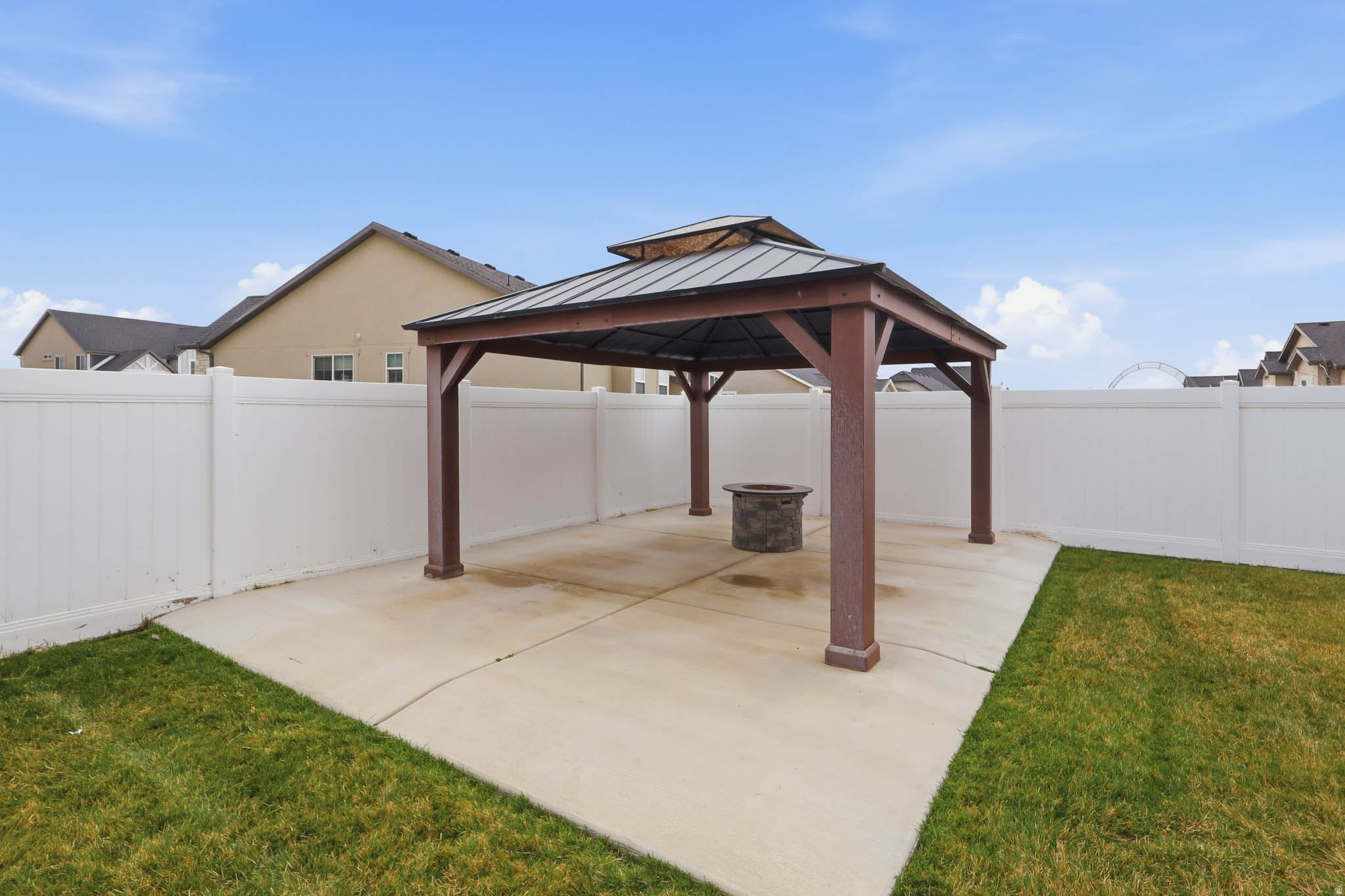 main property photo 64
