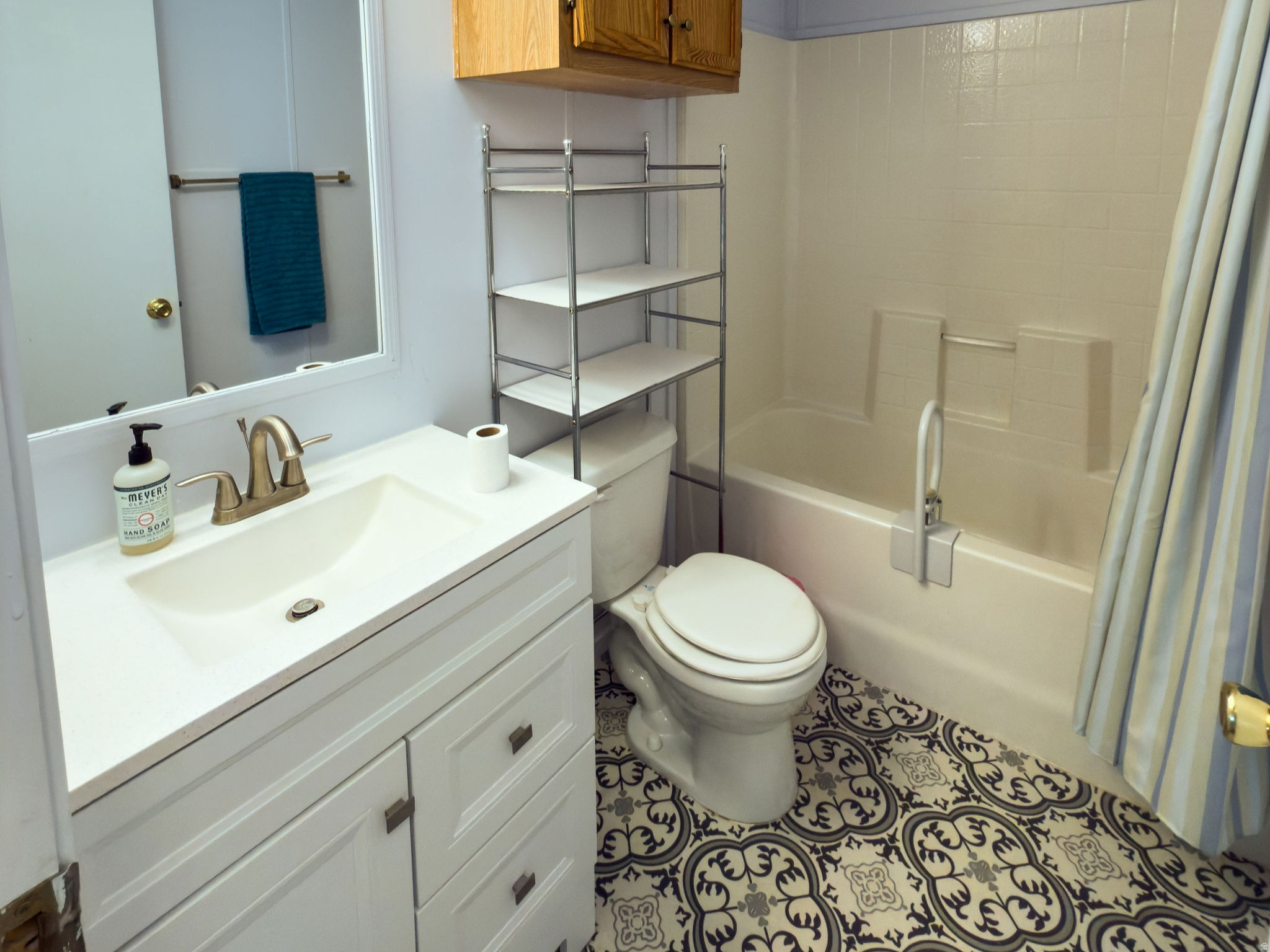 main property photo 16