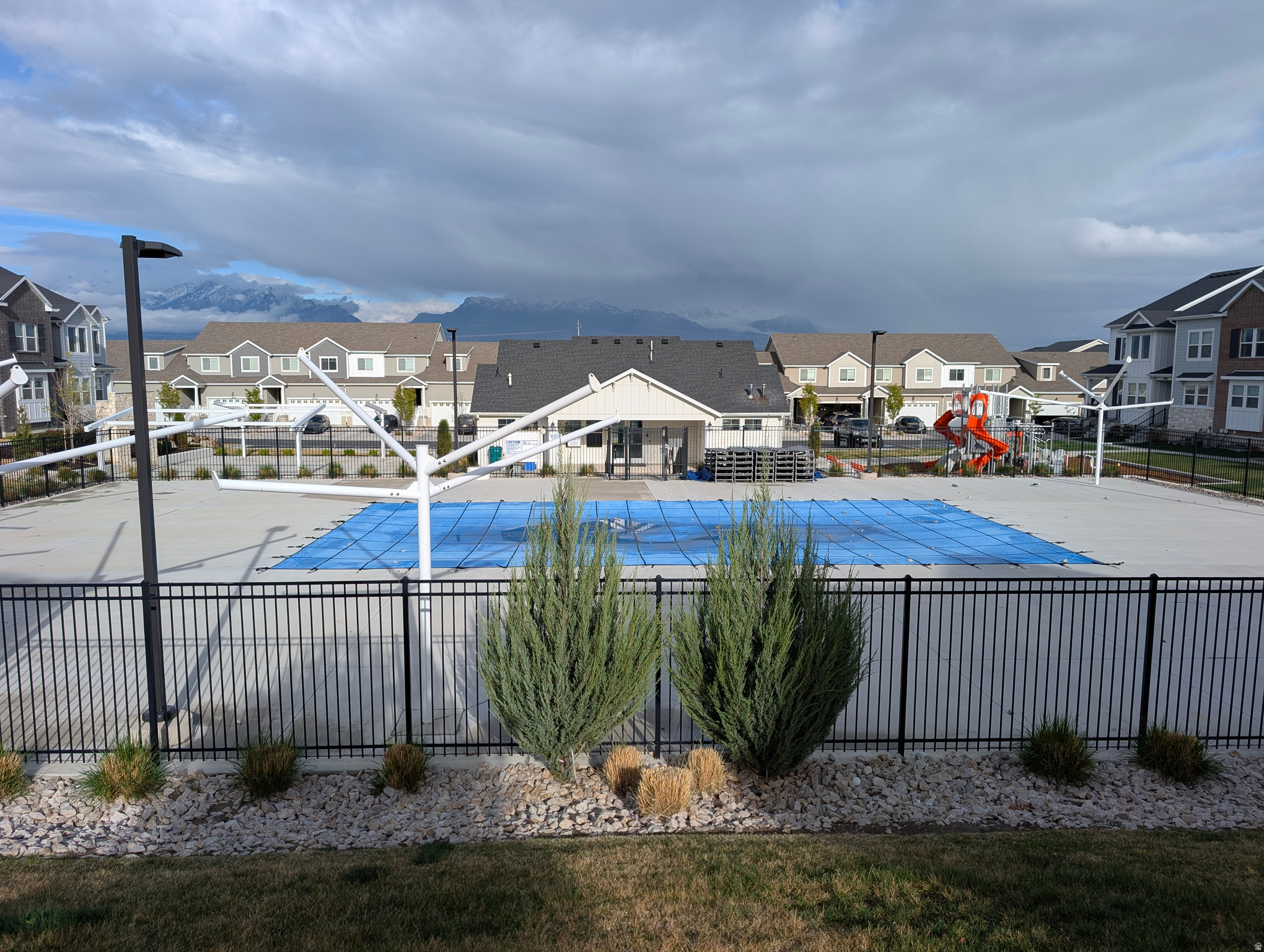 main property photo 38