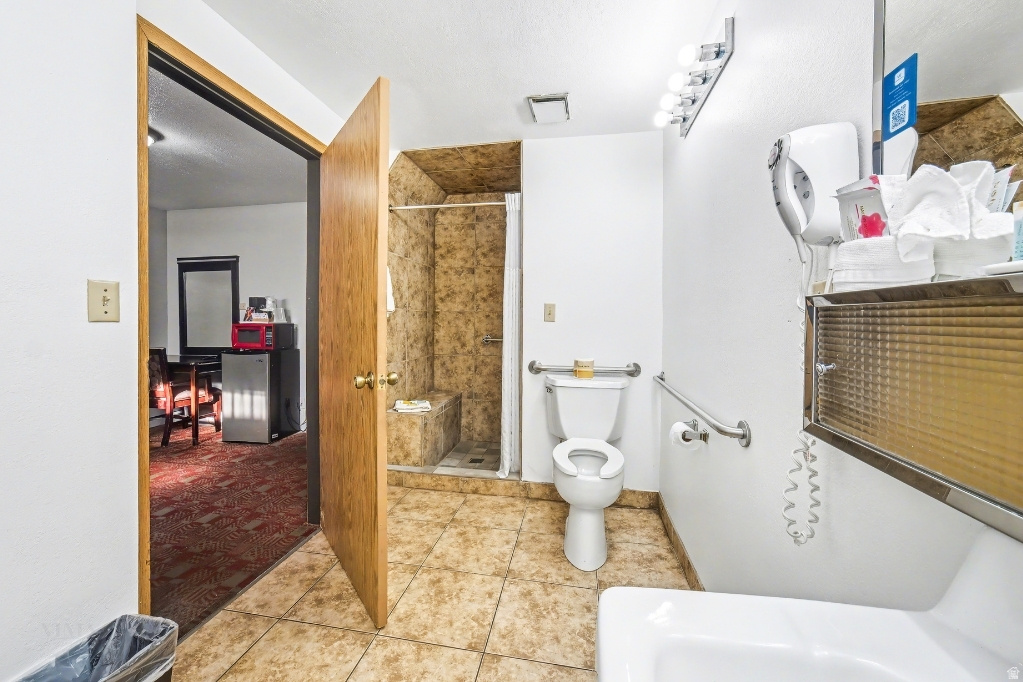 main property photo 12