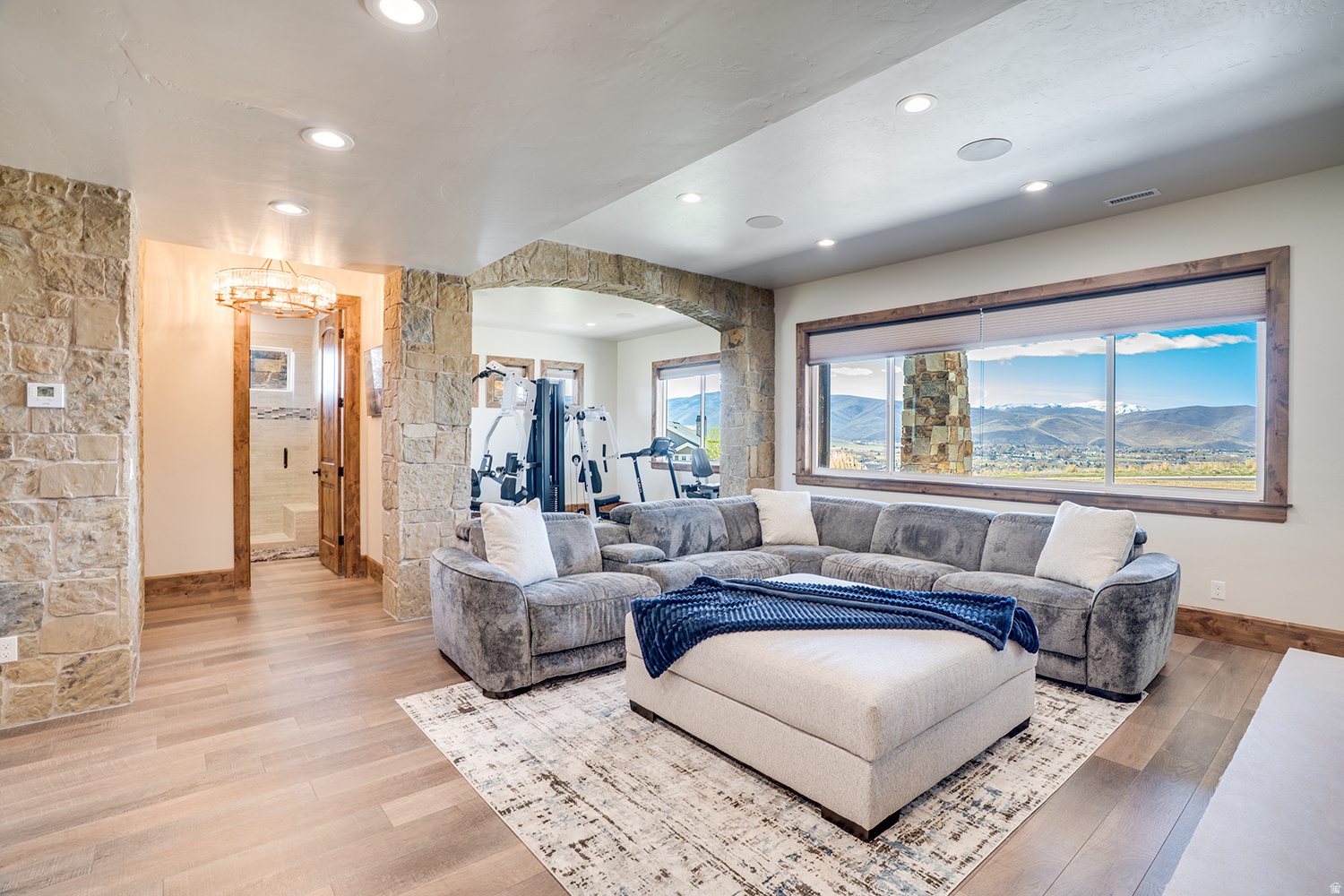 main property photo 61