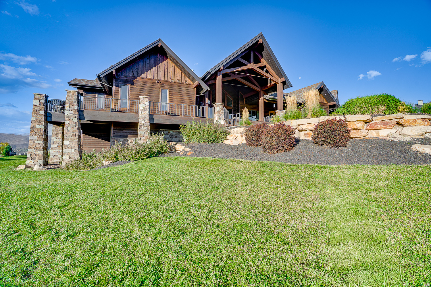 main property photo 81