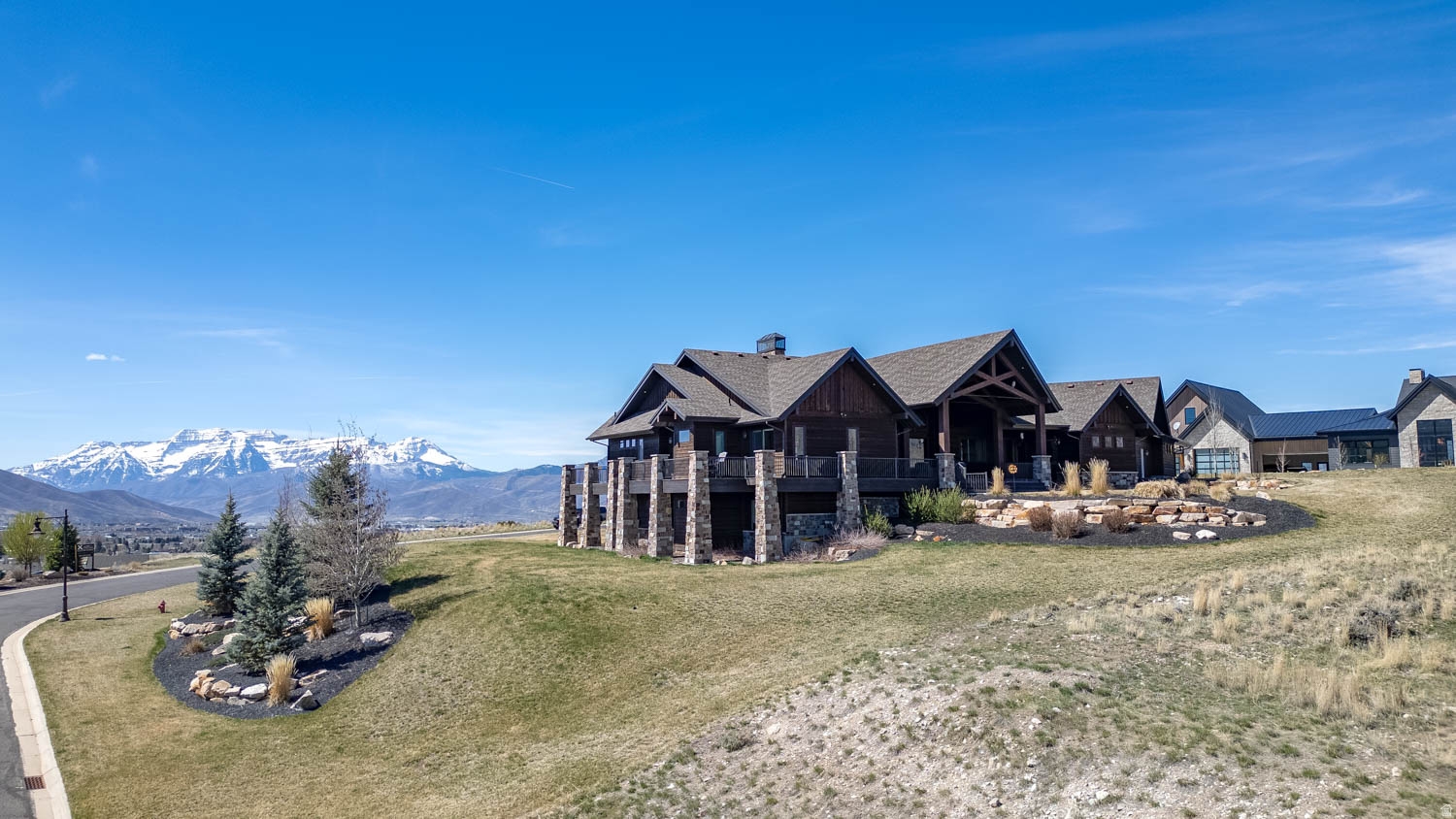 main property photo 89