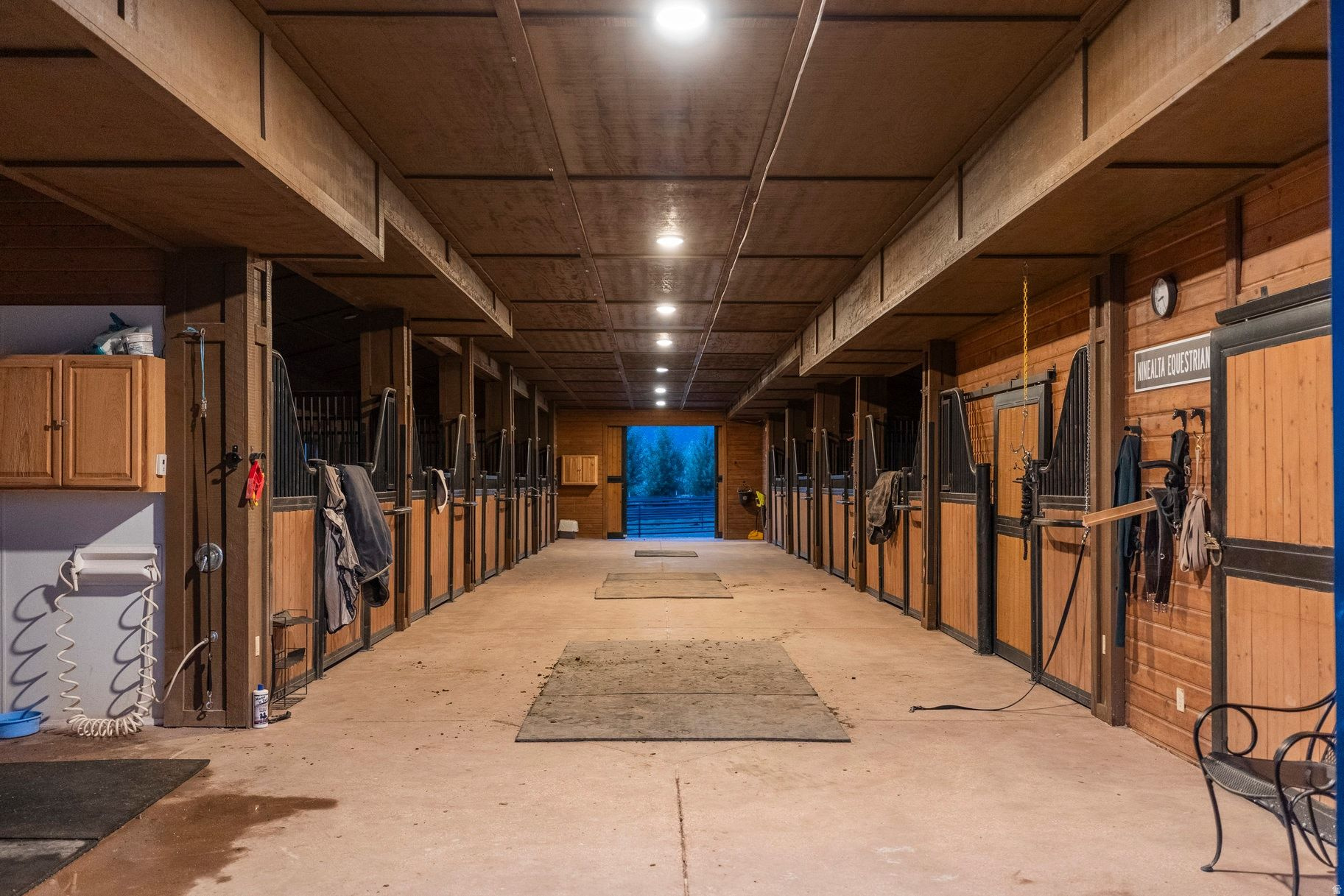 main property photo 25