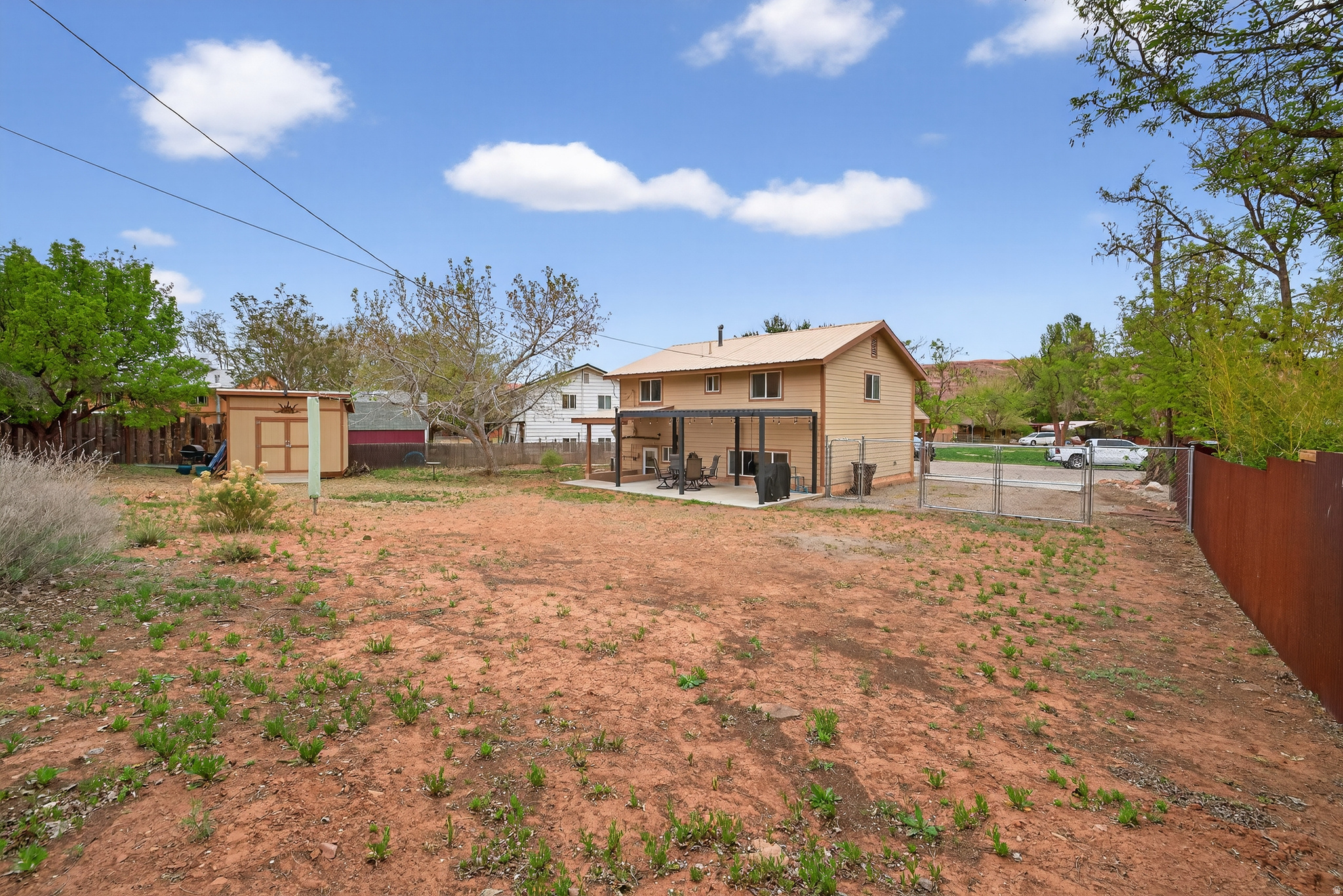 main property photo 30