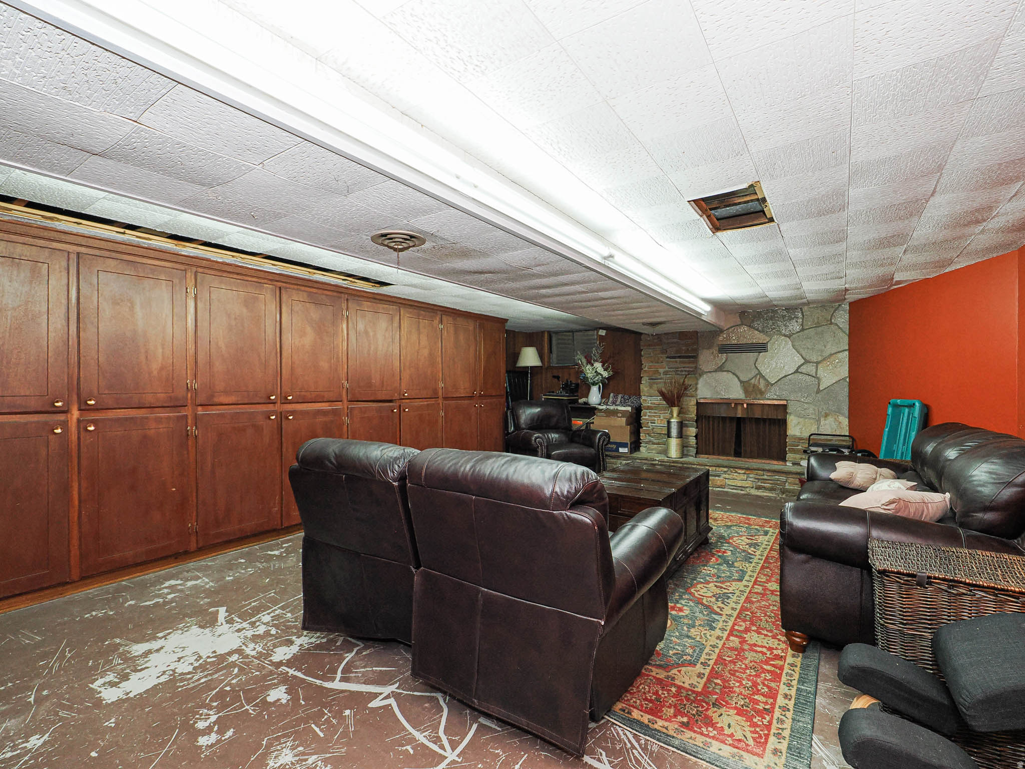 main property photo 59