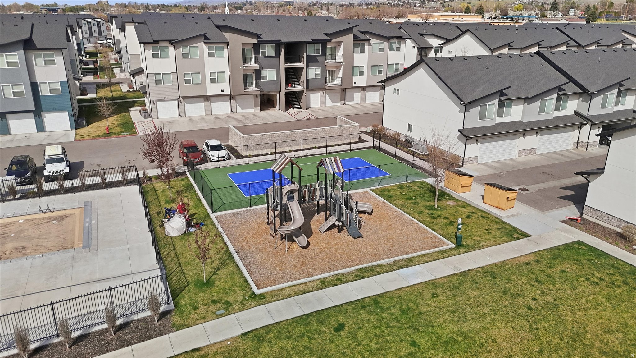main property photo 47