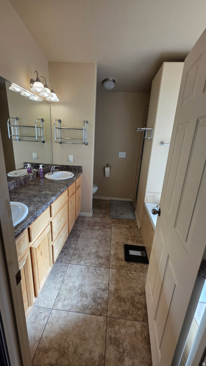 main property photo 9