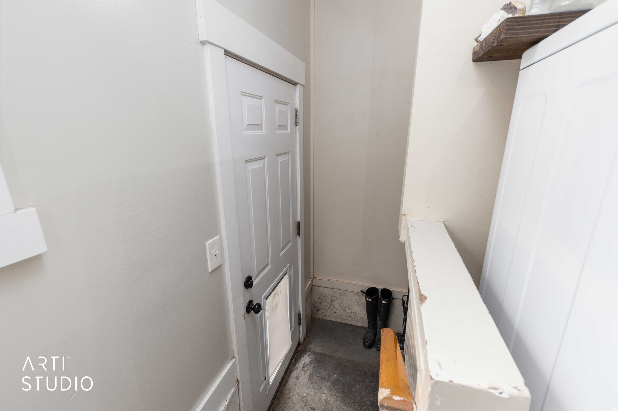 main property photo 20