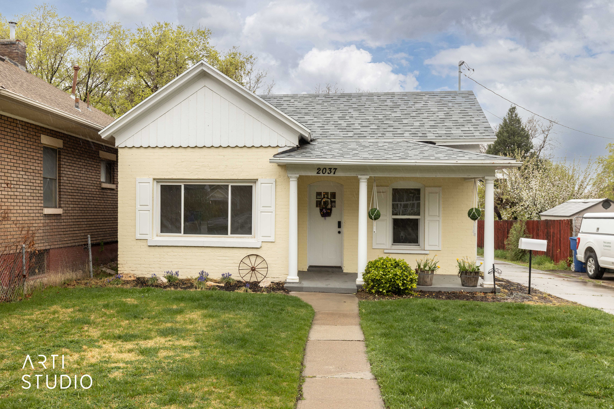 main property photo 3