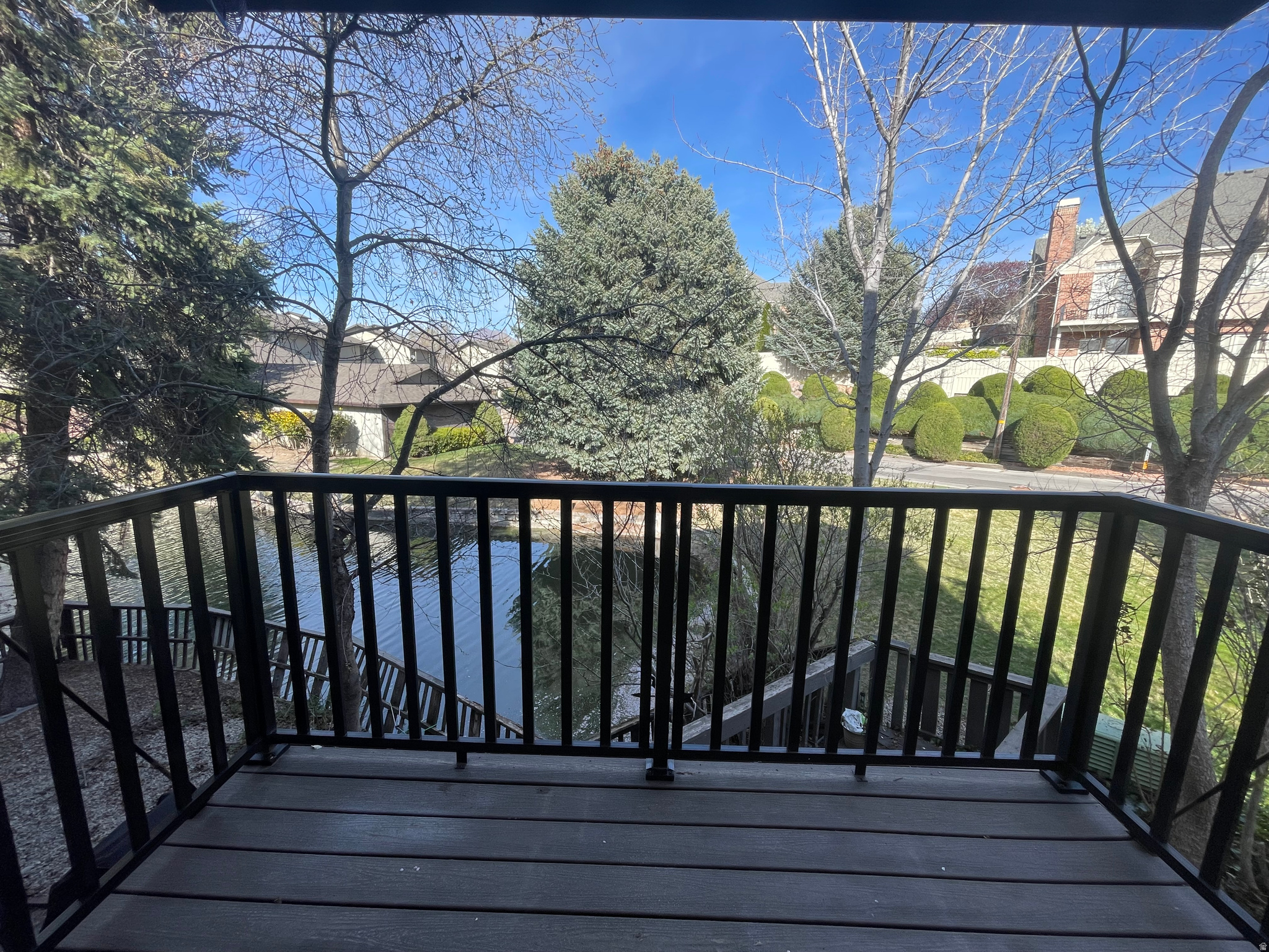 main property photo 19