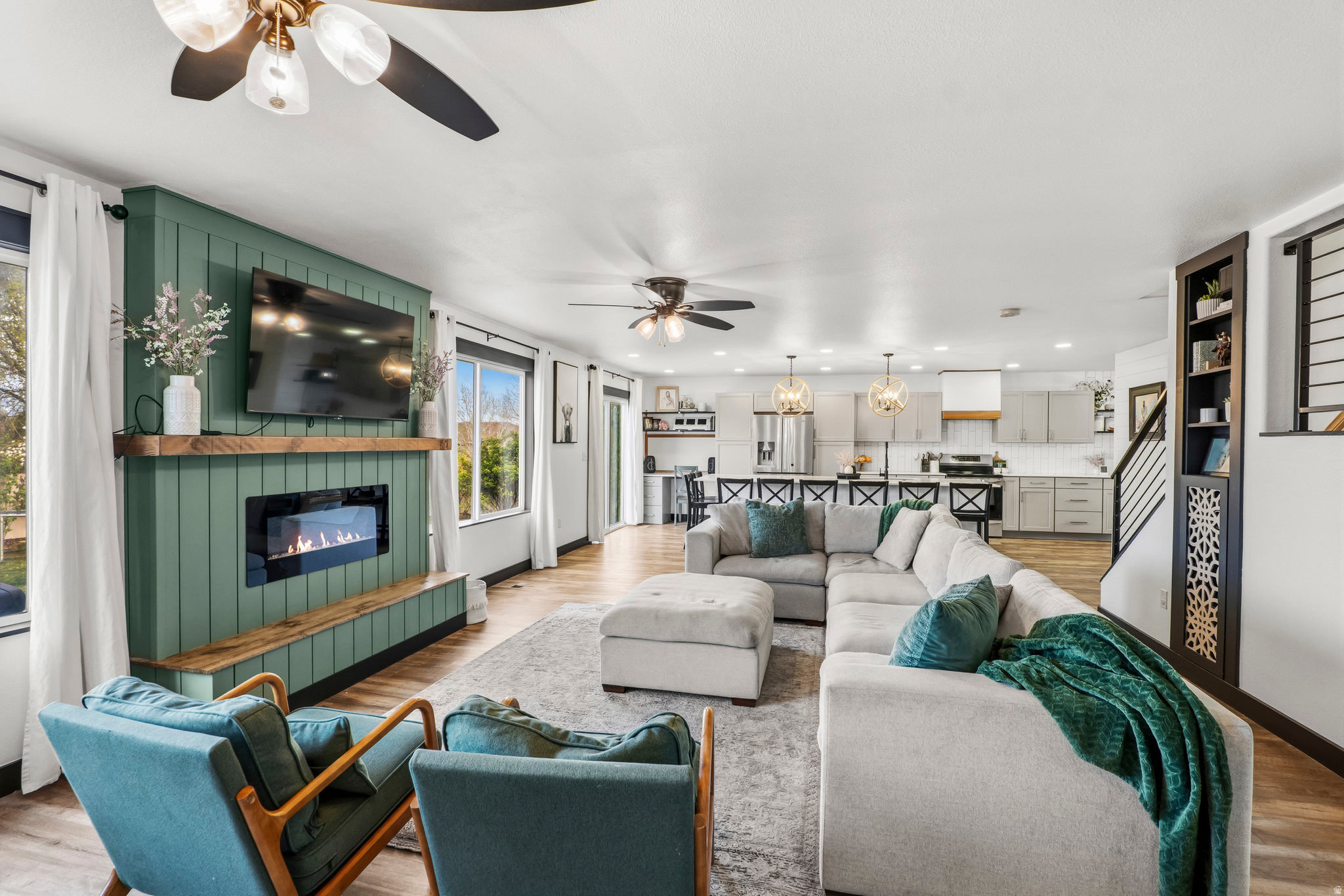 main property photo 22