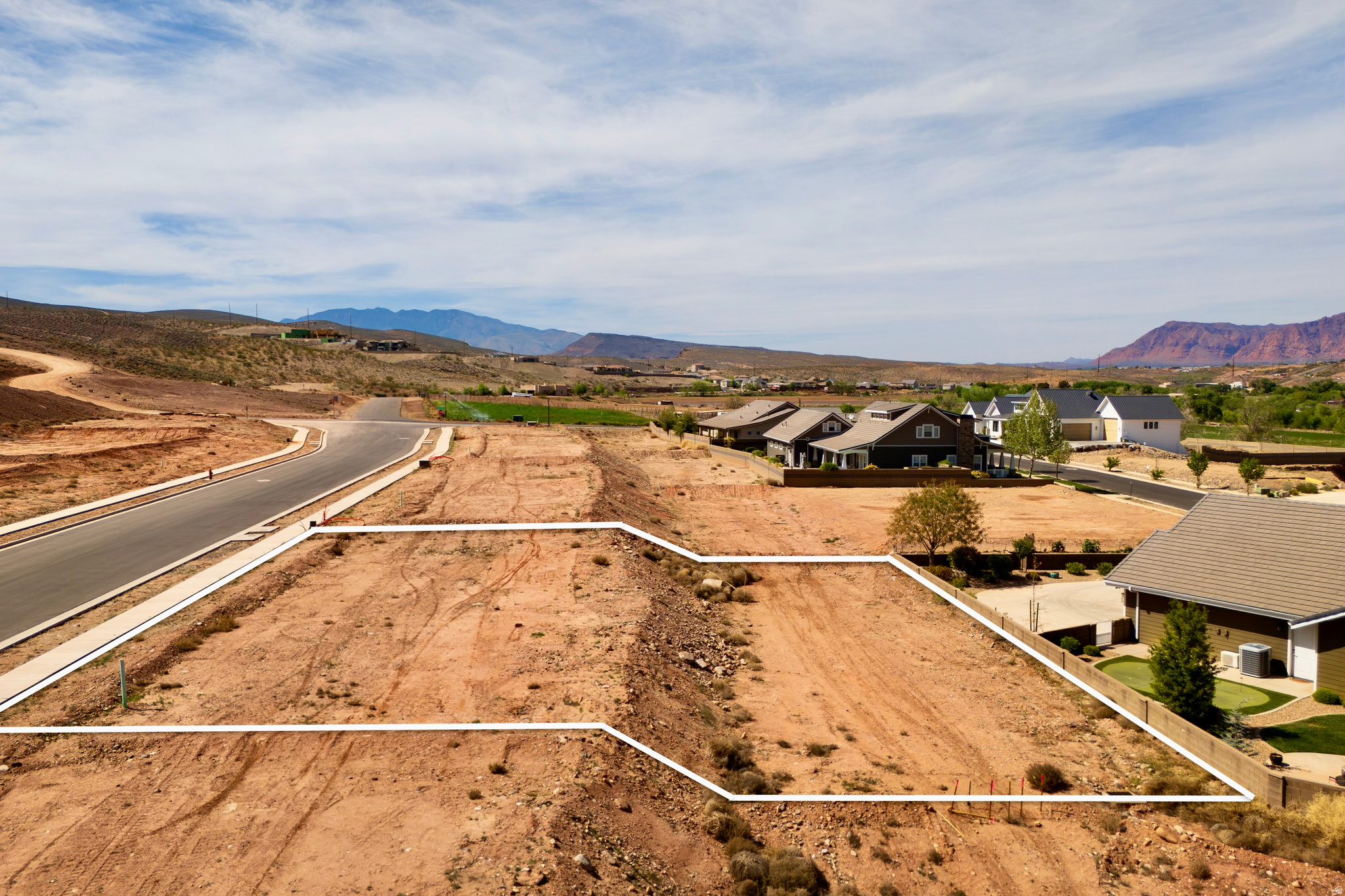main property photo 16