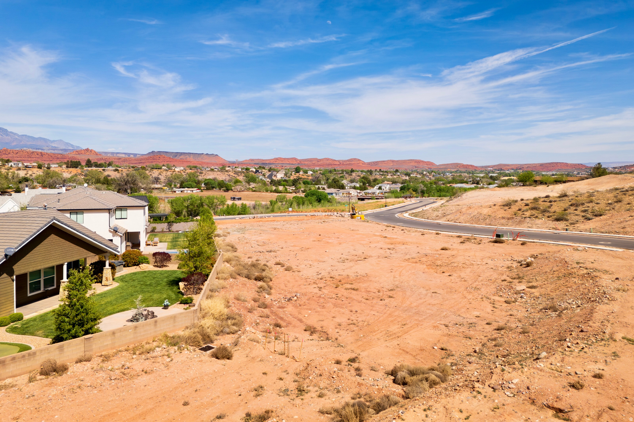 main property photo 18