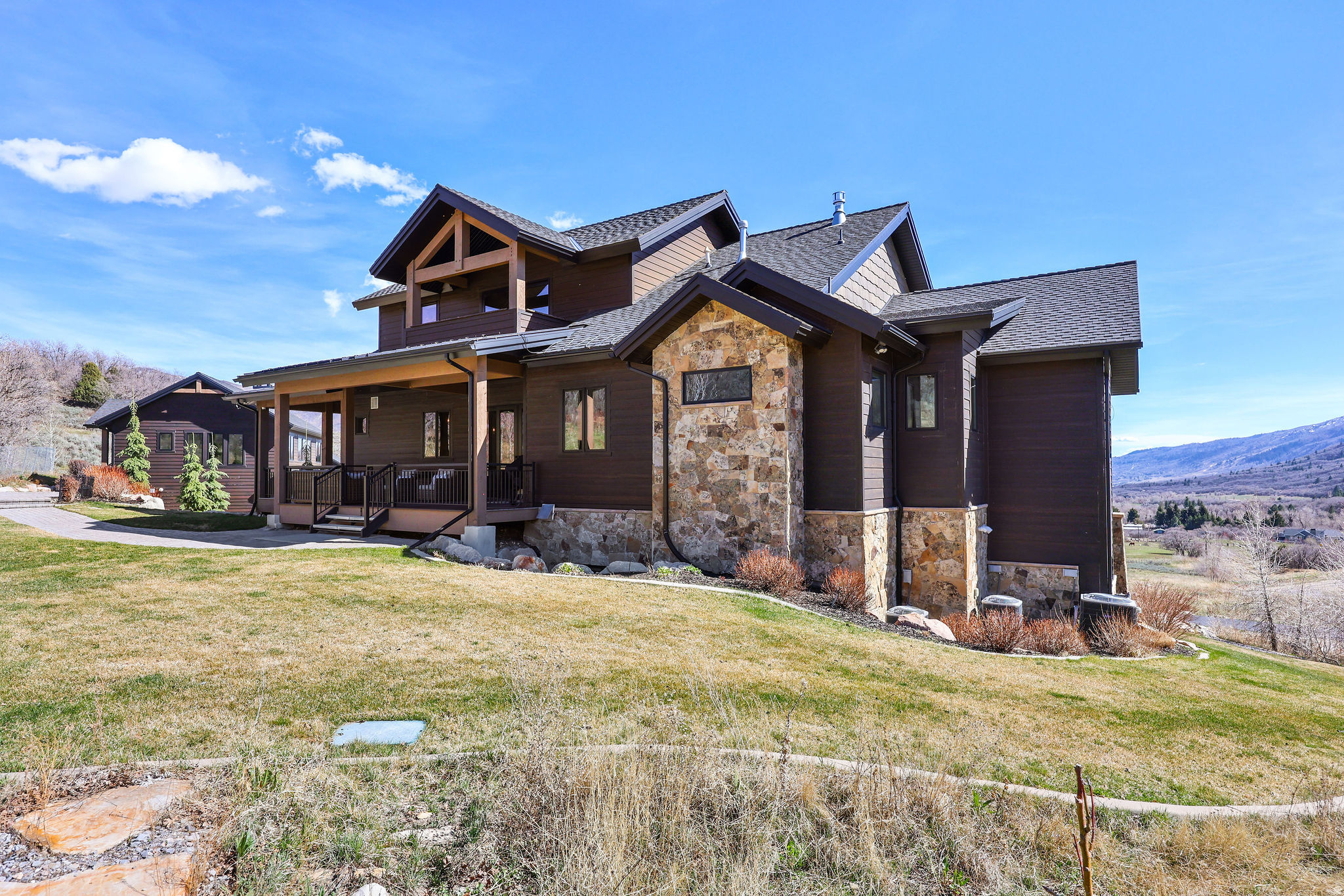 main property photo 67