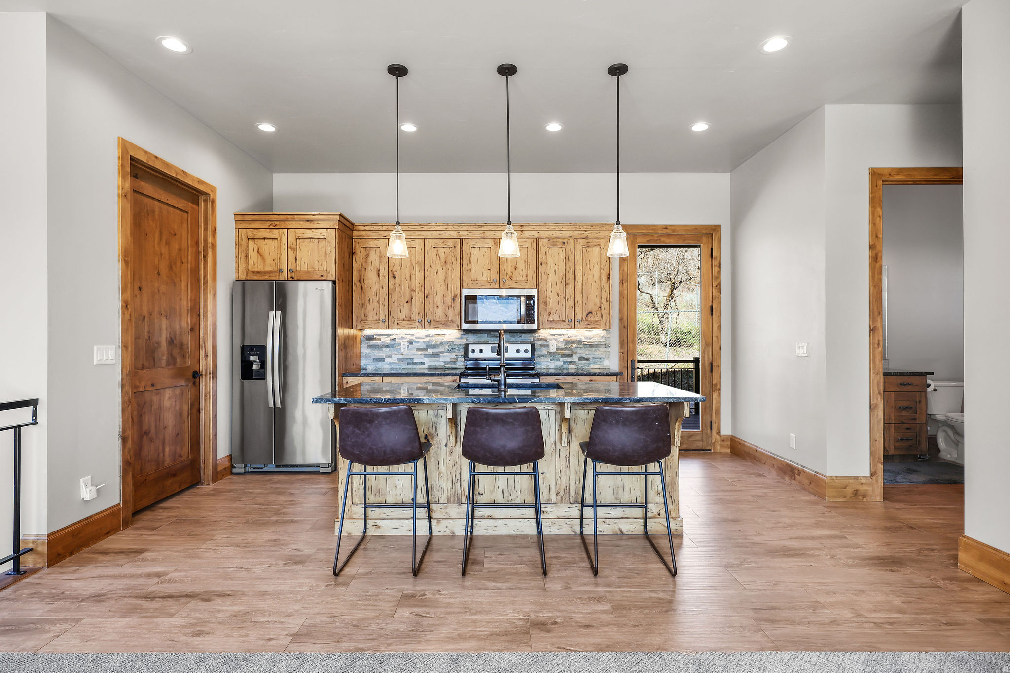 main property photo 77